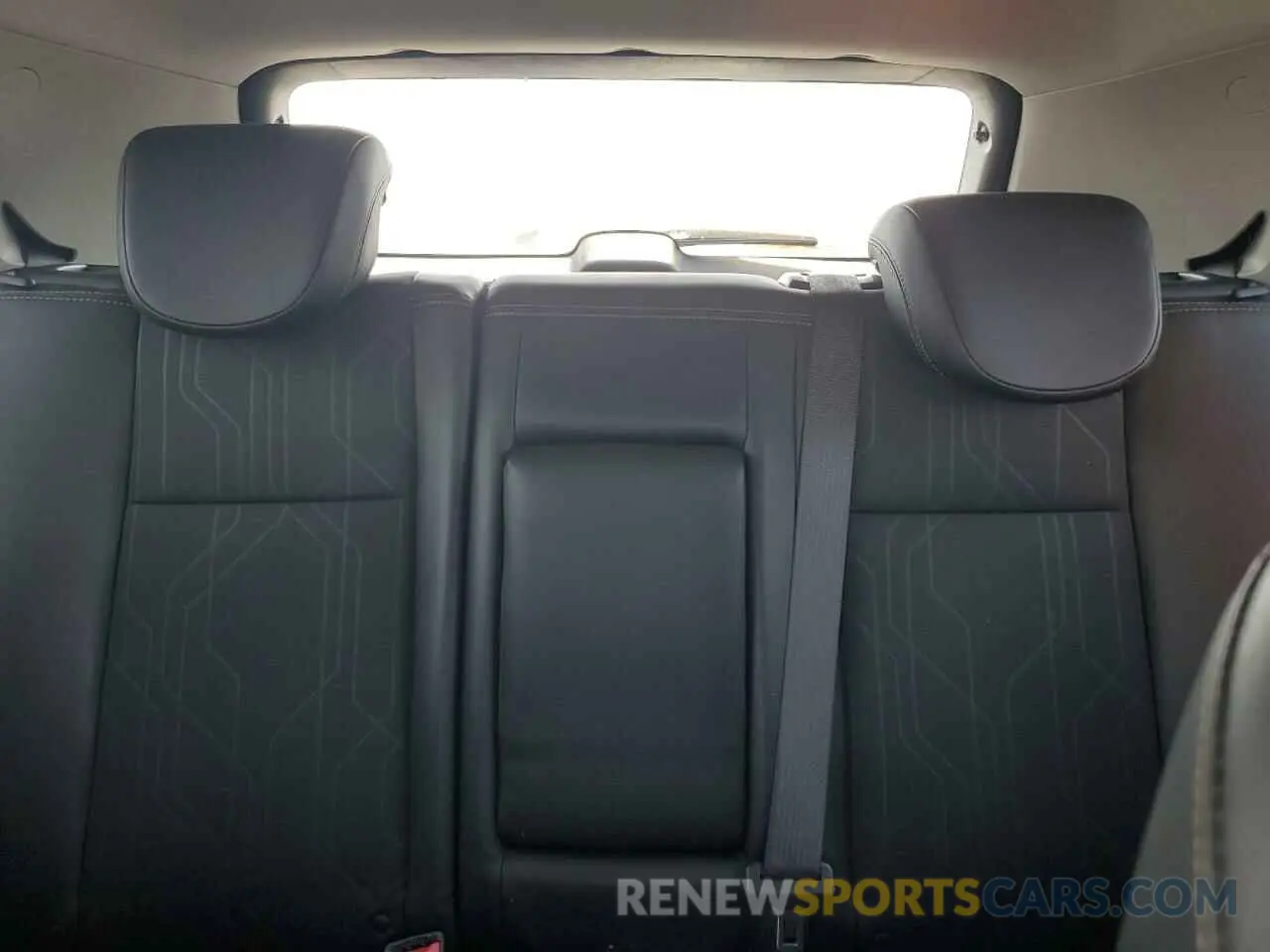 10 Photograph of a damaged car 3GNCJLSB5LL233042 CHEVROLET TRAX 2020