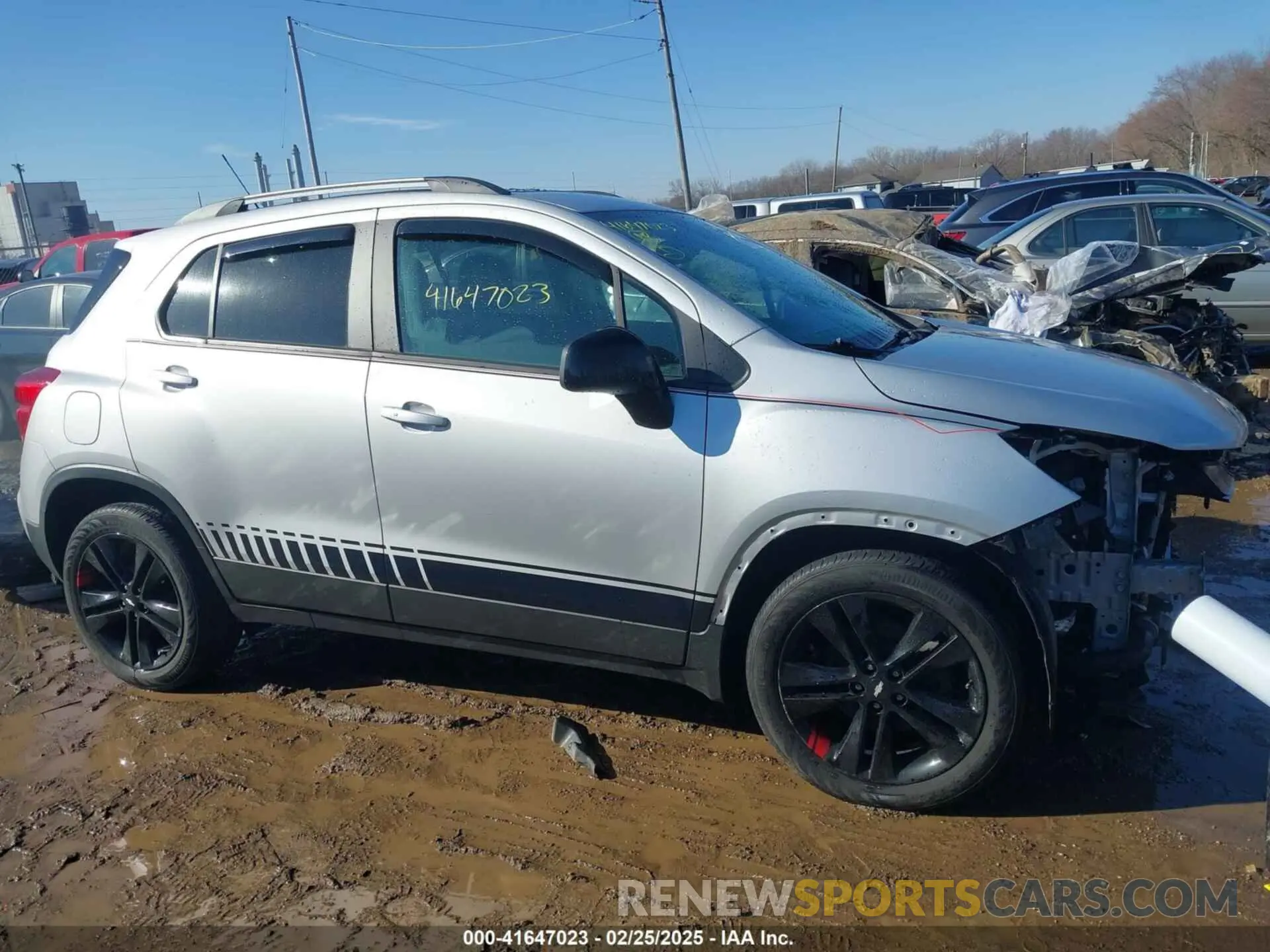 14 Фотография поврежденного автомобиля 3GNCJLSB5LL320665 CHEVROLET TRAX 2020
