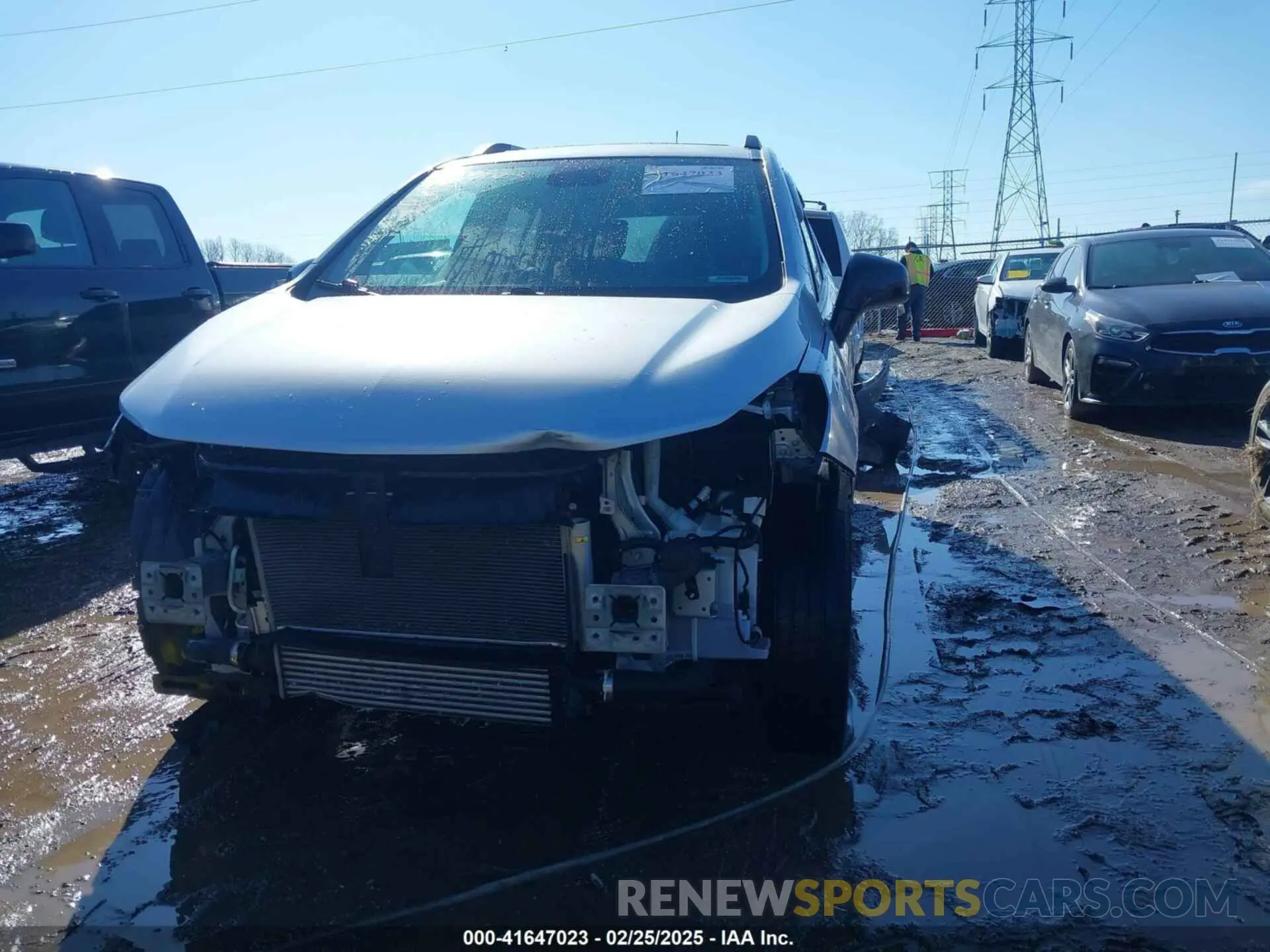 2 Фотография поврежденного автомобиля 3GNCJLSB5LL320665 CHEVROLET TRAX 2020