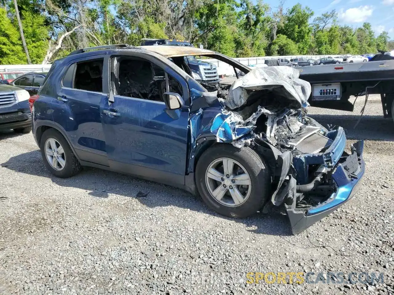 4 Фотография поврежденного автомобиля 3GNCJLSB7LL319128 CHEVROLET TRAX 2020