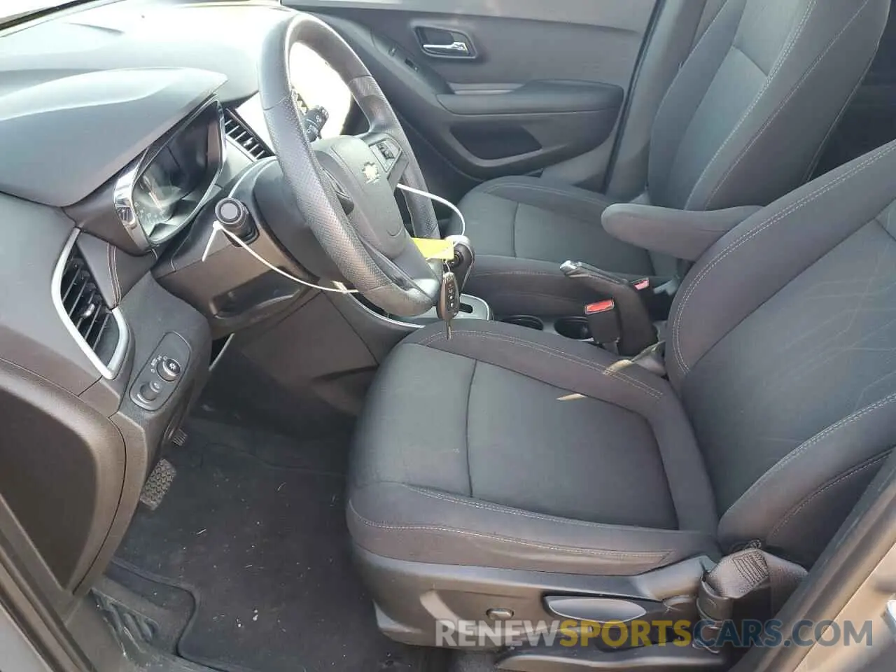 7 Photograph of a damaged car 3GNCJLSB8LL187108 CHEVROLET TRAX 2020