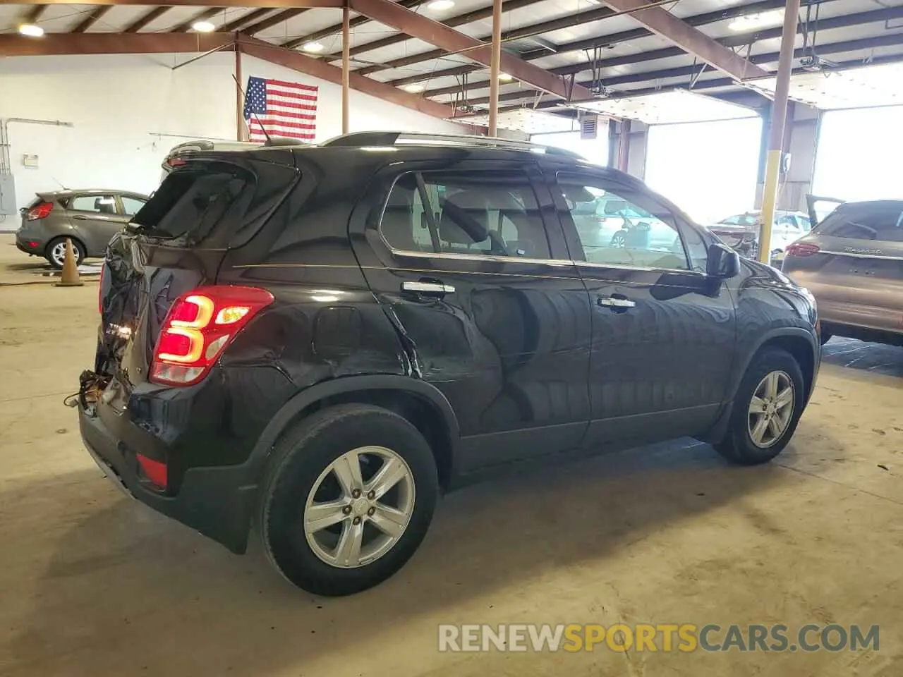 3 Photograph of a damaged car 3GNCJLSB8LL225095 CHEVROLET TRAX 2020