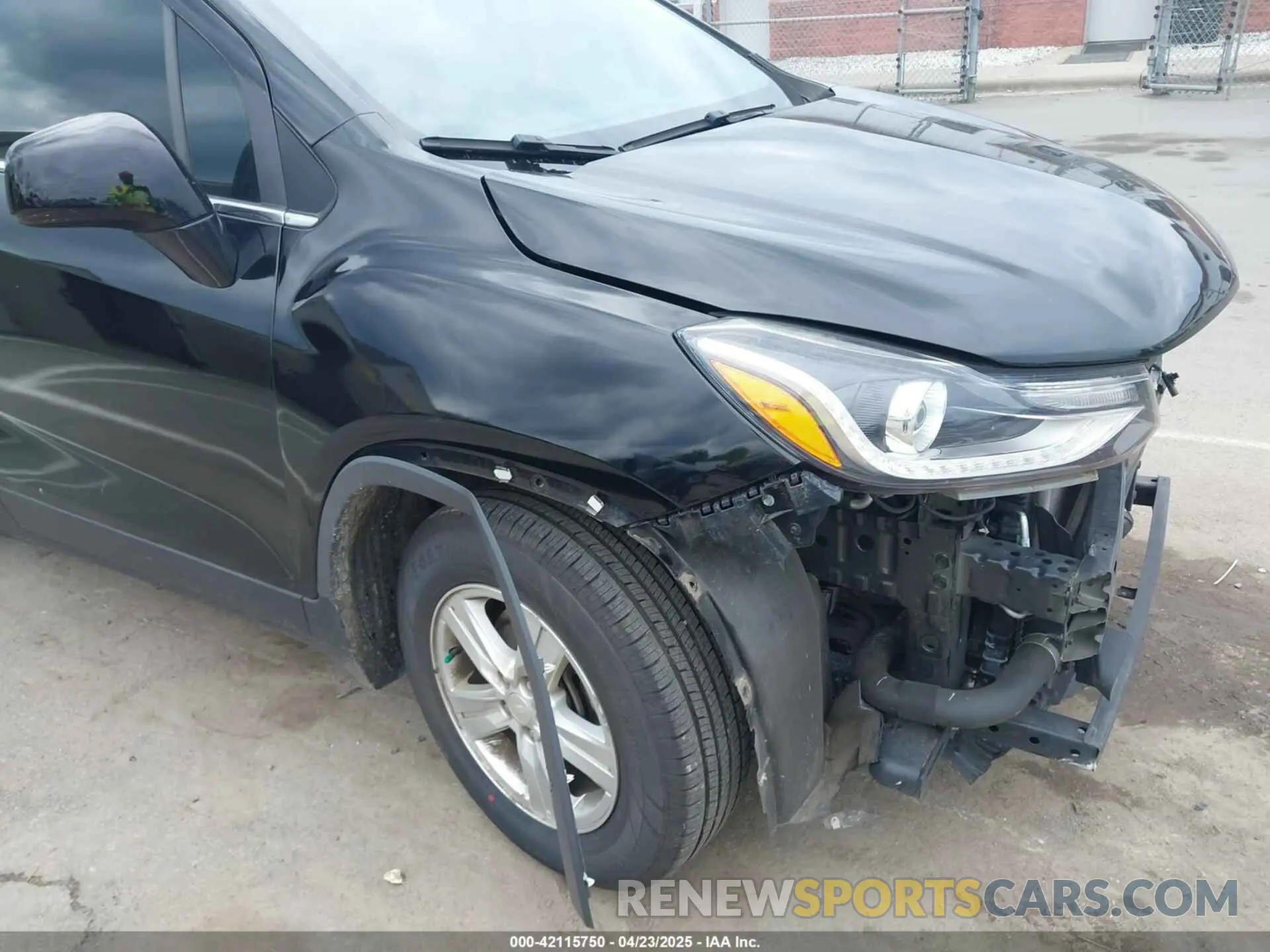 18 Фотография поврежденного автомобиля 3GNCJLSB8LL333975 CHEVROLET TRAX 2020