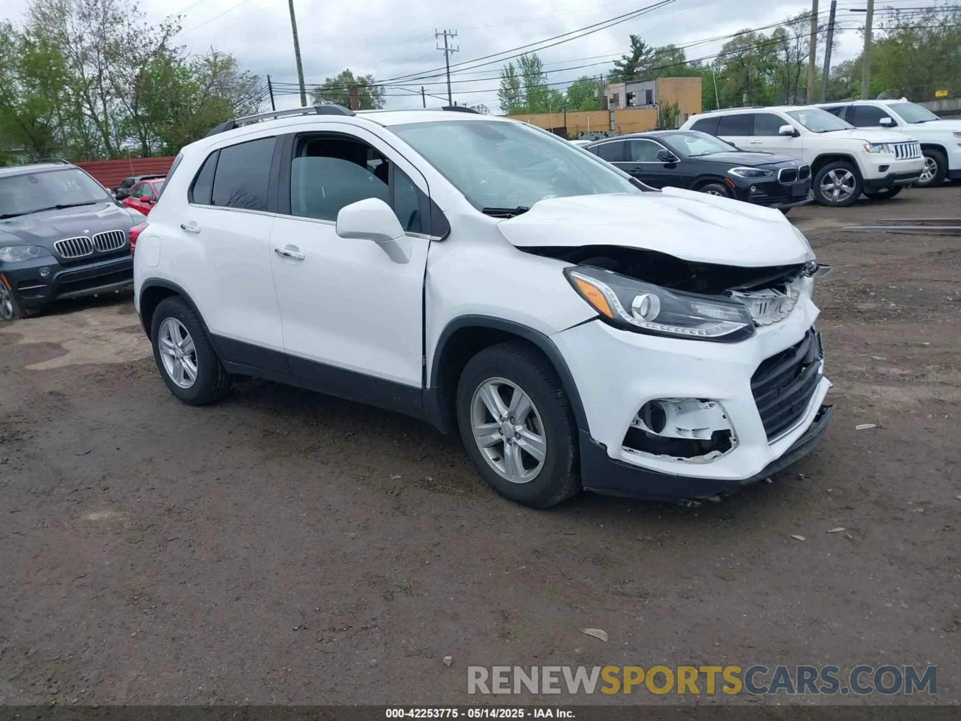 1 Photograph of a damaged car 3GNCJLSB9LL143621 CHEVROLET TRAX 2020