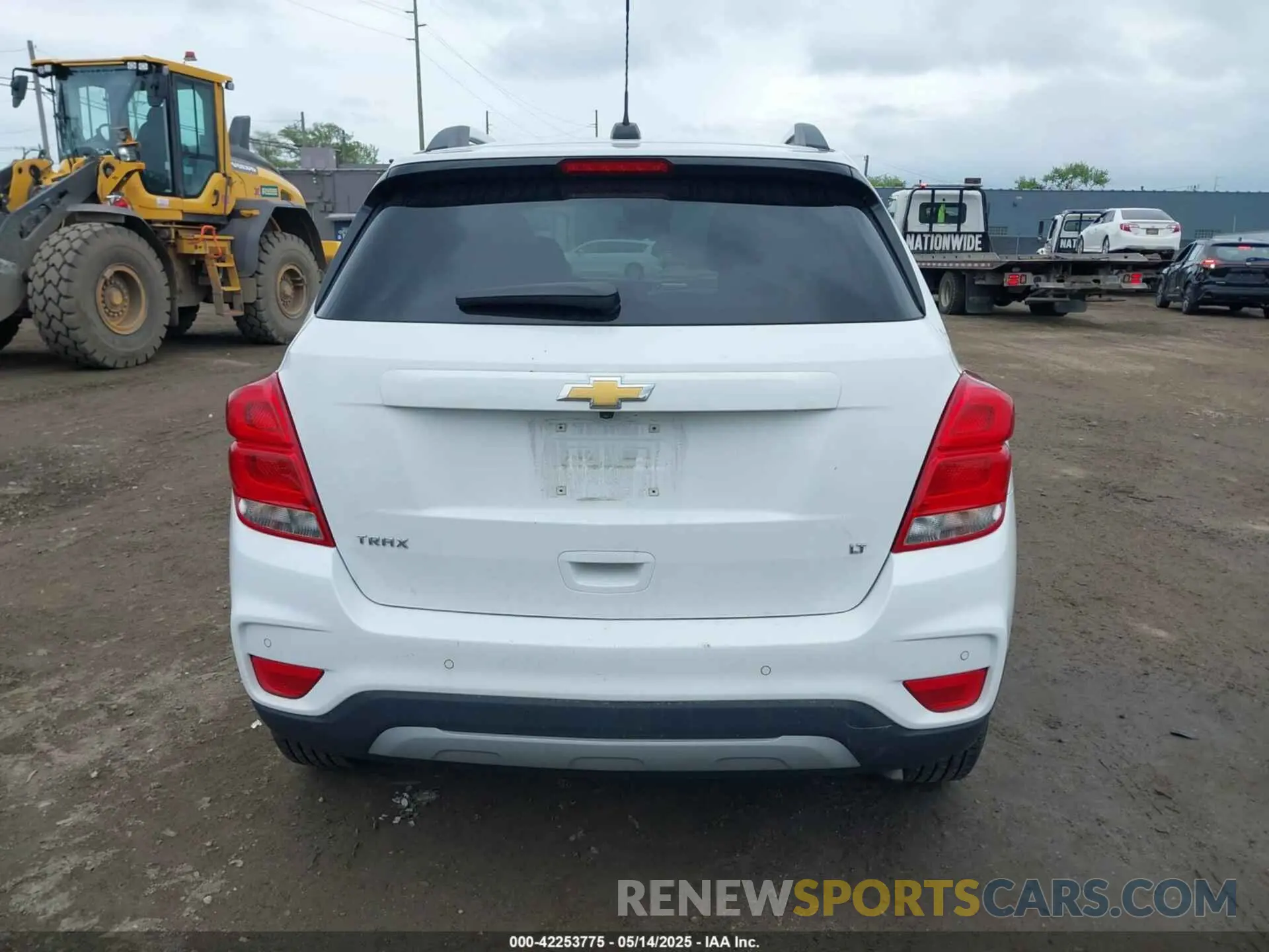 16 Photograph of a damaged car 3GNCJLSB9LL143621 CHEVROLET TRAX 2020