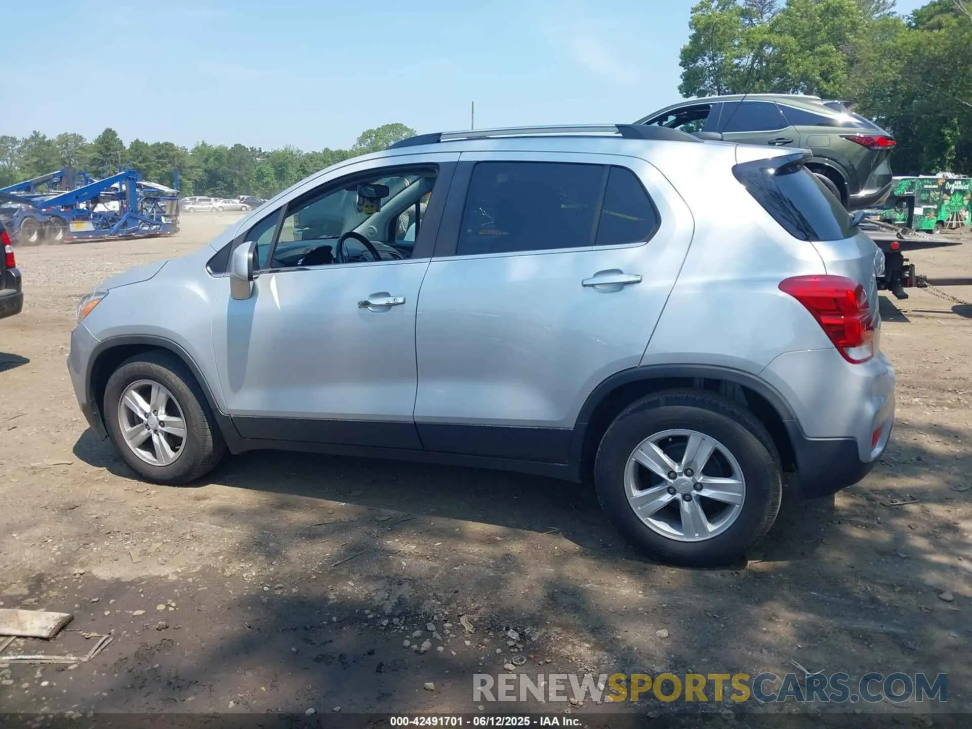 14 Photograph of a damaged car 3GNCJLSB9LL221430 CHEVROLET TRAX 2020