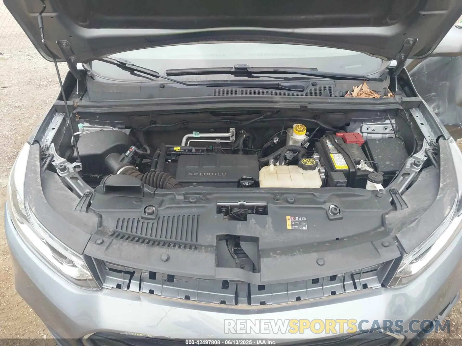 10 Photograph of a damaged car 3GNCJLSB9LL302685 CHEVROLET TRAX 2020