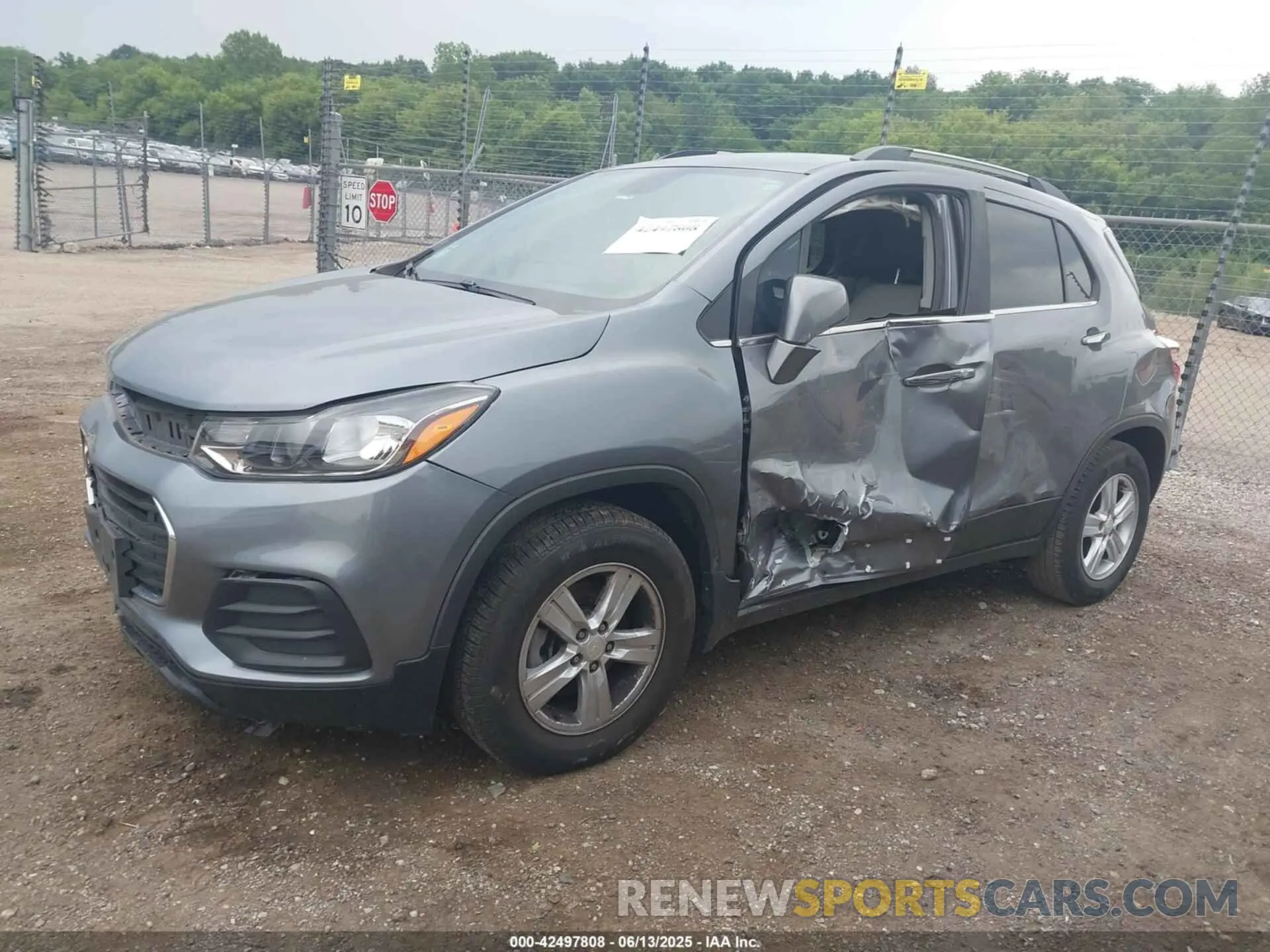 14 Photograph of a damaged car 3GNCJLSB9LL302685 CHEVROLET TRAX 2020