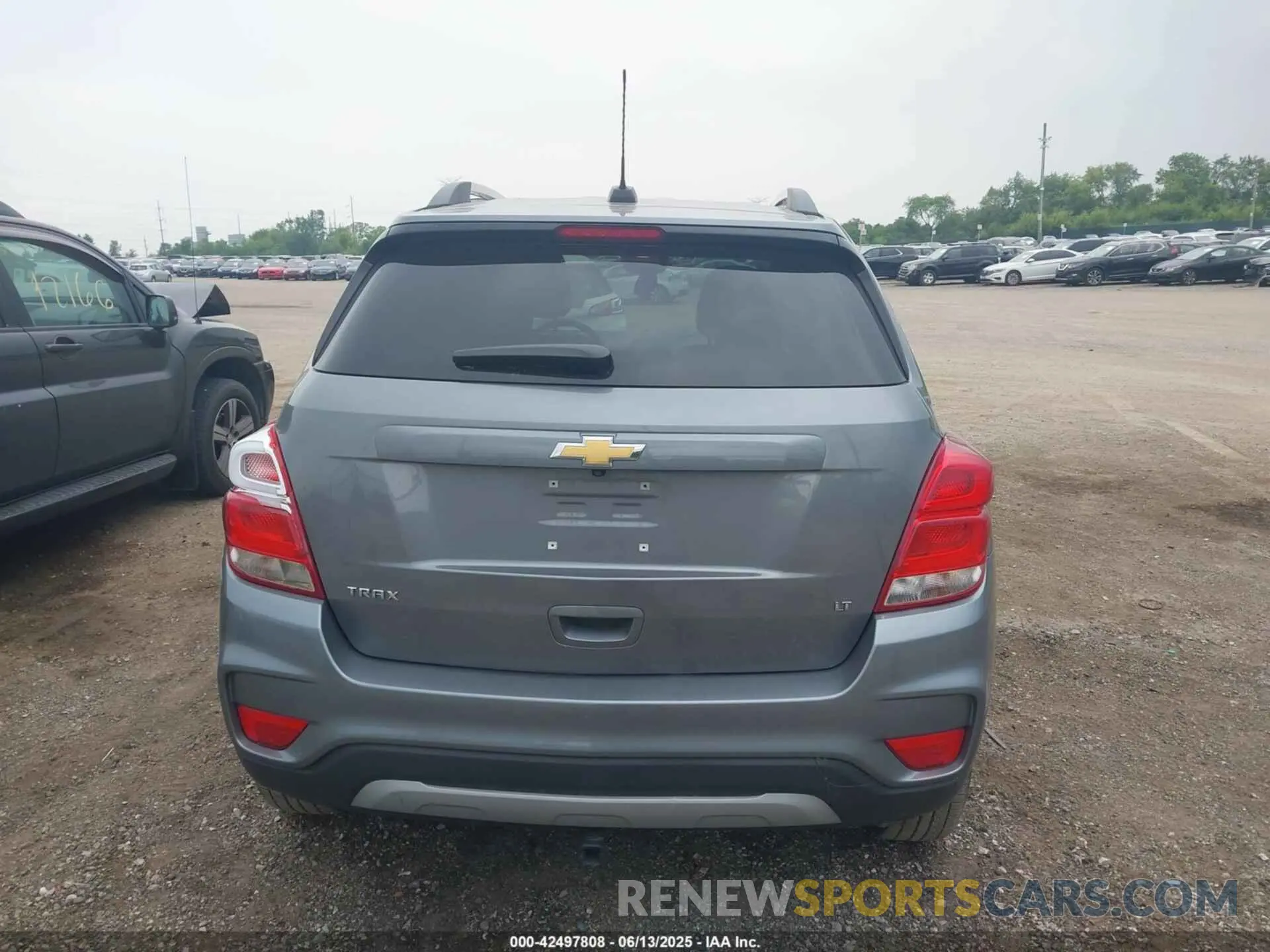 16 Photograph of a damaged car 3GNCJLSB9LL302685 CHEVROLET TRAX 2020