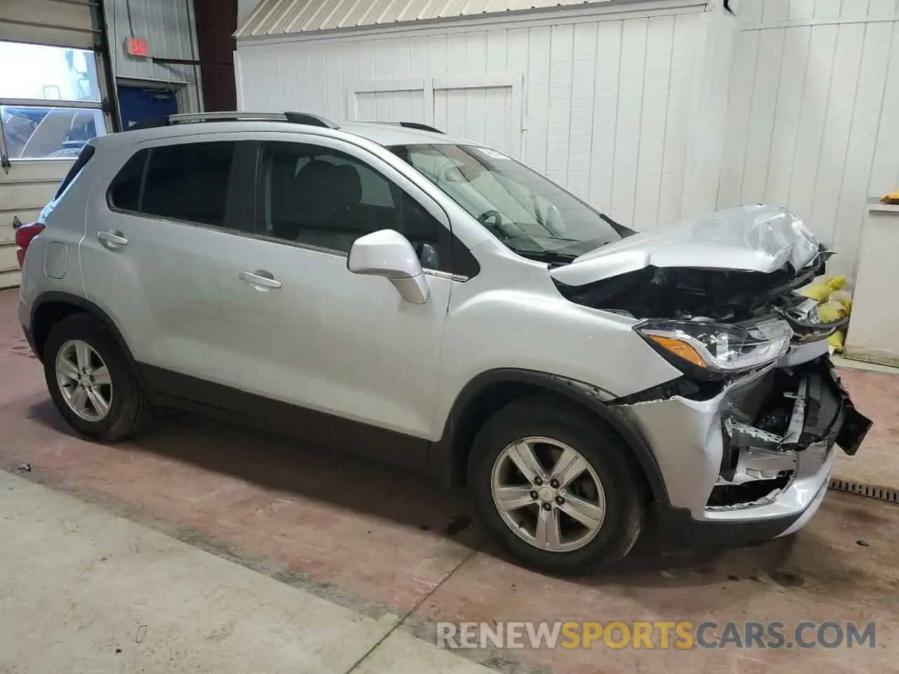 4 Фотография поврежденного автомобиля 3GNCJLSB9LL328526 CHEVROLET TRAX 2020