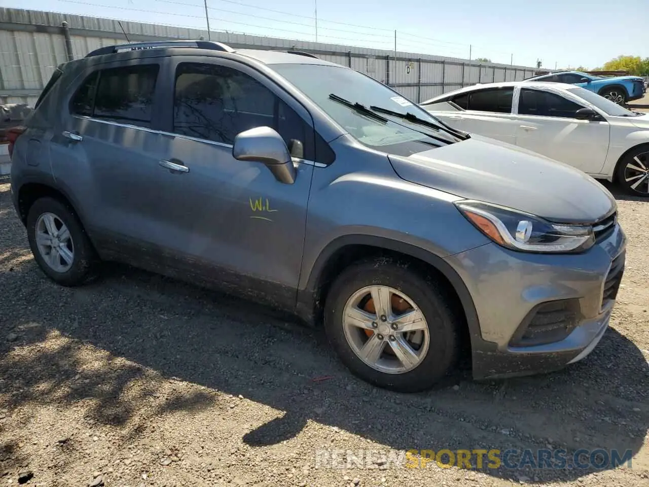 4 Photograph of a damaged car 3GNCJLSBXLL249723 CHEVROLET TRAX 2020