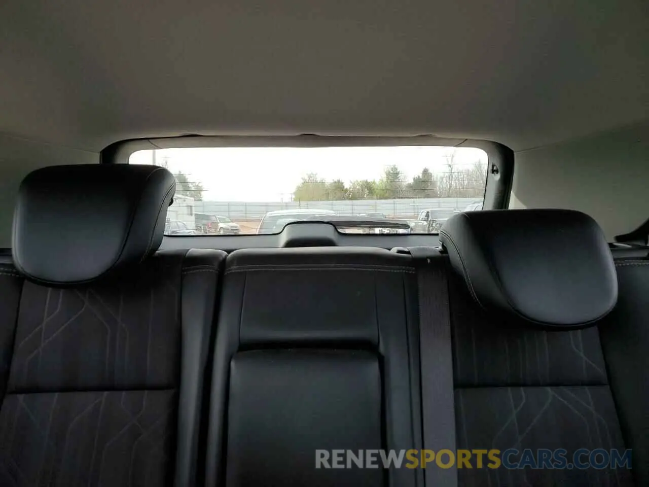 10 Photograph of a damaged car 3GNCJLSBXLL282351 CHEVROLET TRAX 2020