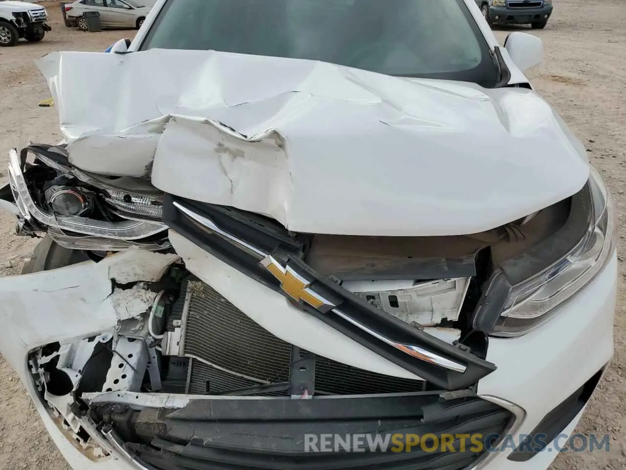 13 Photograph of a damaged car 3GNCJLSBXLL282351 CHEVROLET TRAX 2020