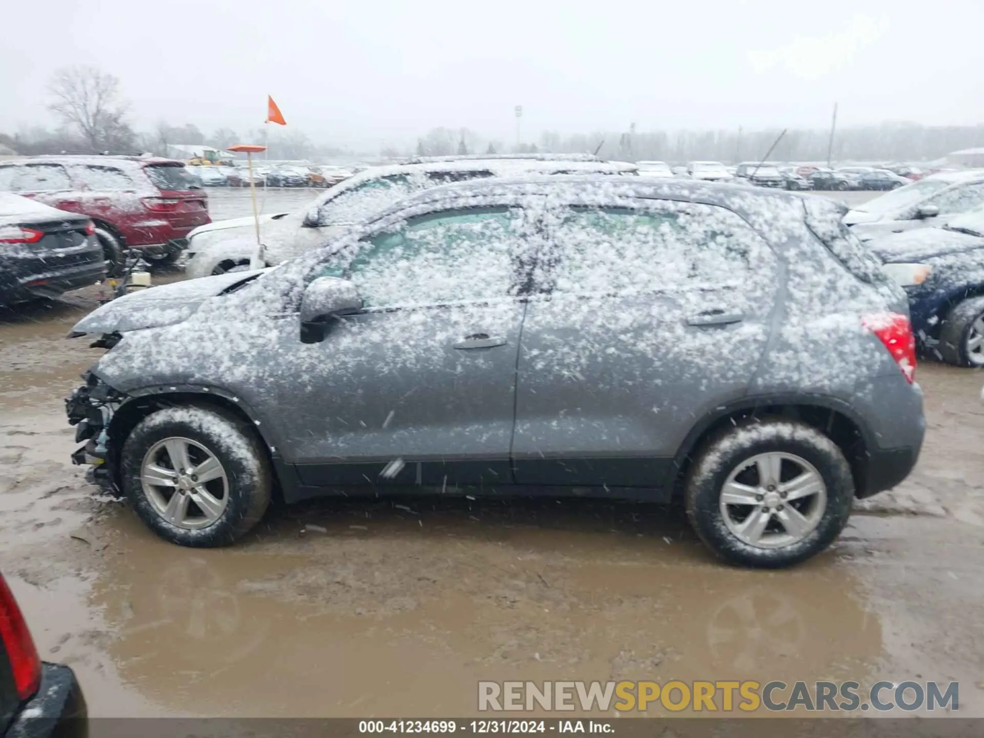 14 Фотография поврежденного автомобиля 3GNCJNSB0LL314882 CHEVROLET TRAX 2020