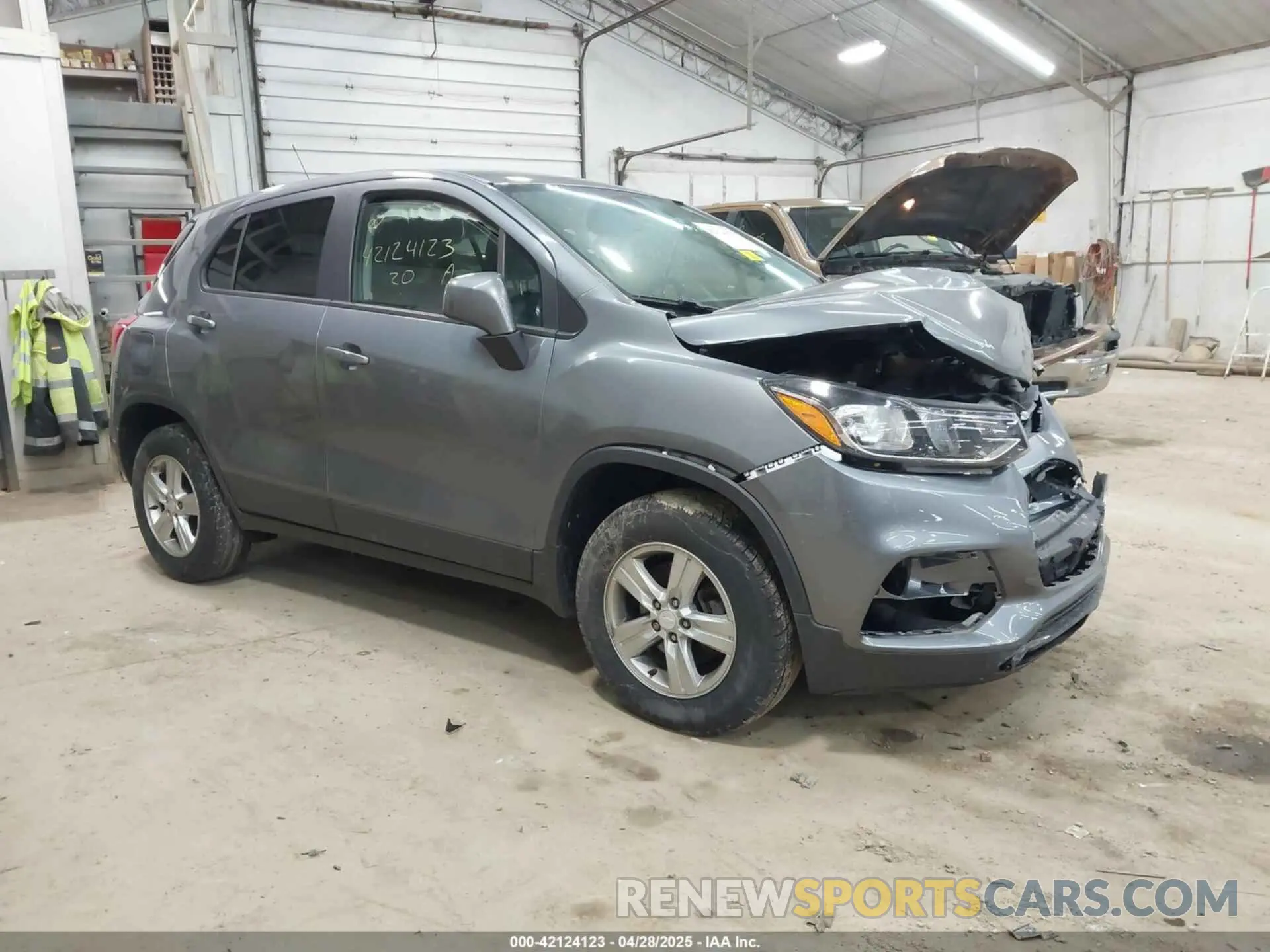 1 Photograph of a damaged car 3GNCJNSB2LL134531 CHEVROLET TRAX 2020