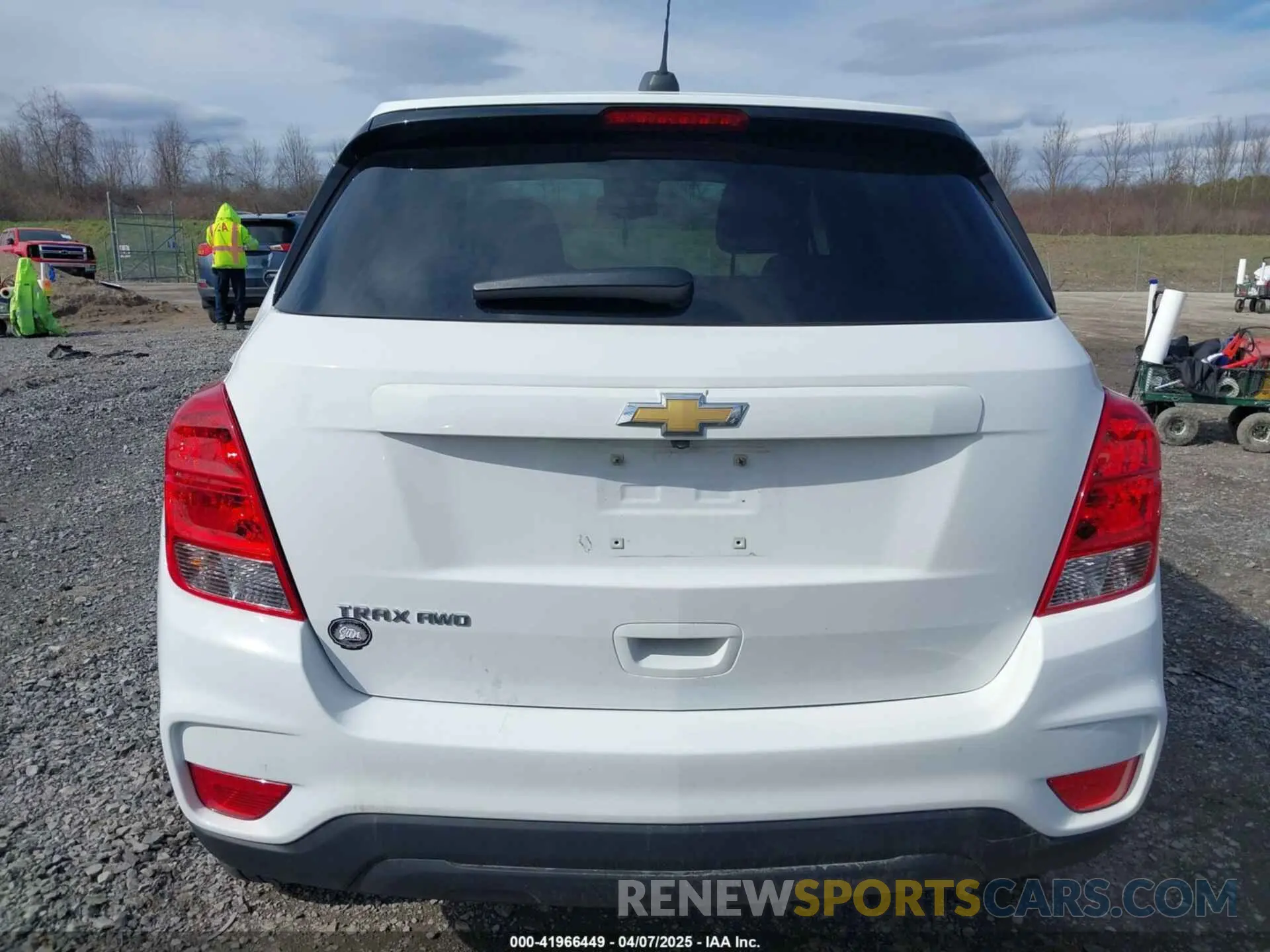 17 Фотография поврежденного автомобиля 3GNCJNSB2LL156965 CHEVROLET TRAX 2020