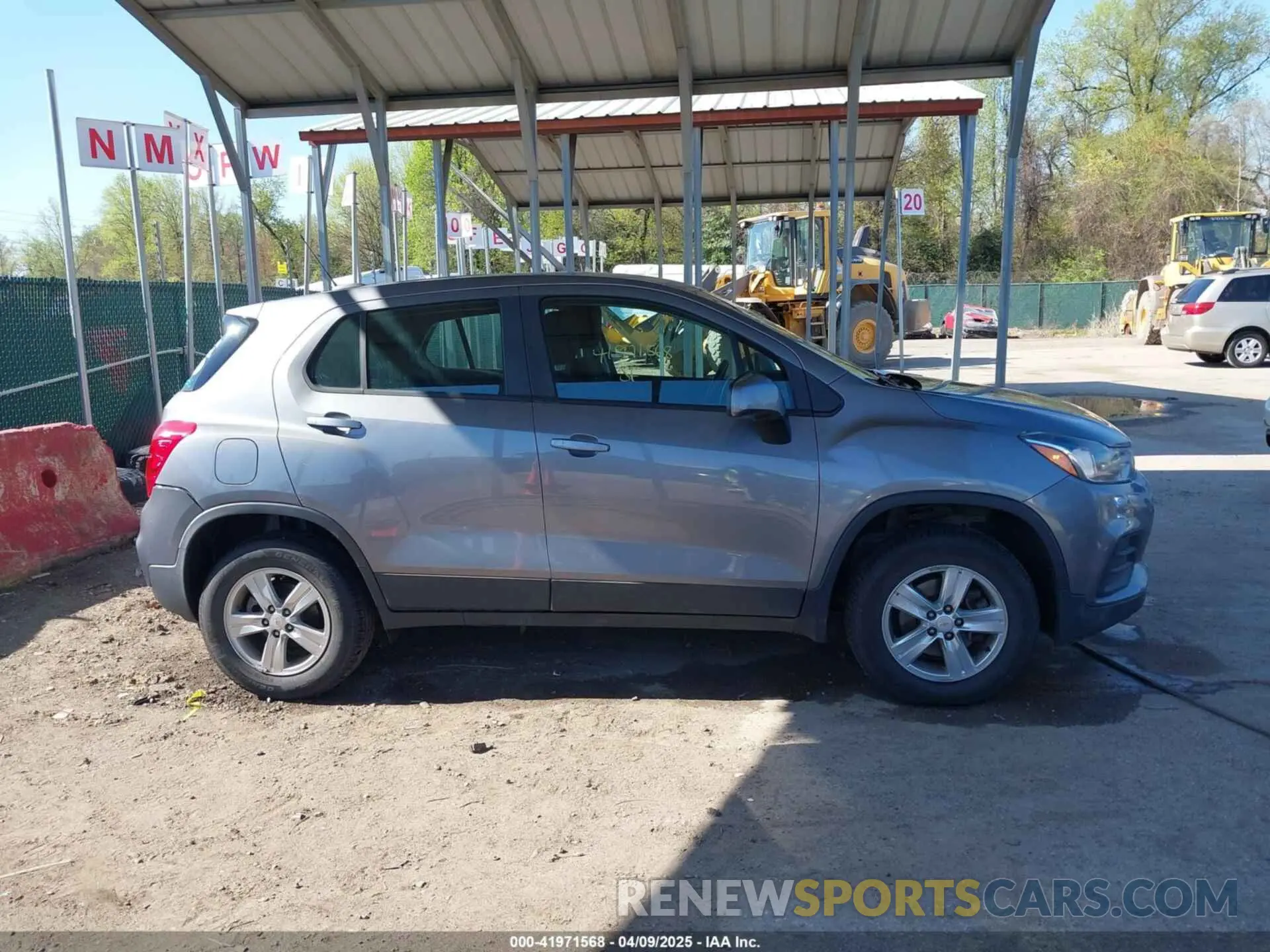 13 Фотография поврежденного автомобиля 3GNCJNSB6LL276347 CHEVROLET TRAX 2020