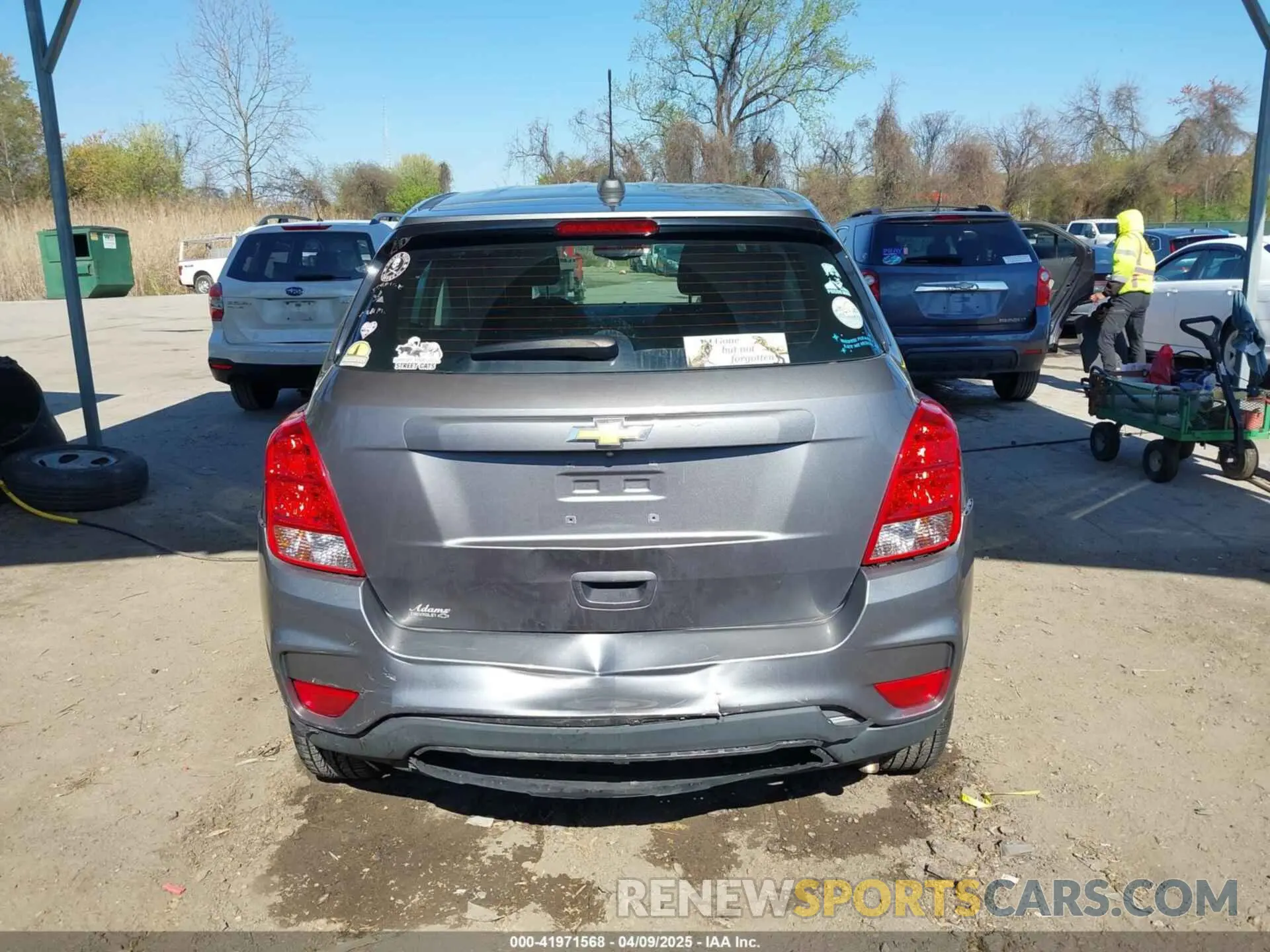 16 Фотография поврежденного автомобиля 3GNCJNSB6LL276347 CHEVROLET TRAX 2020