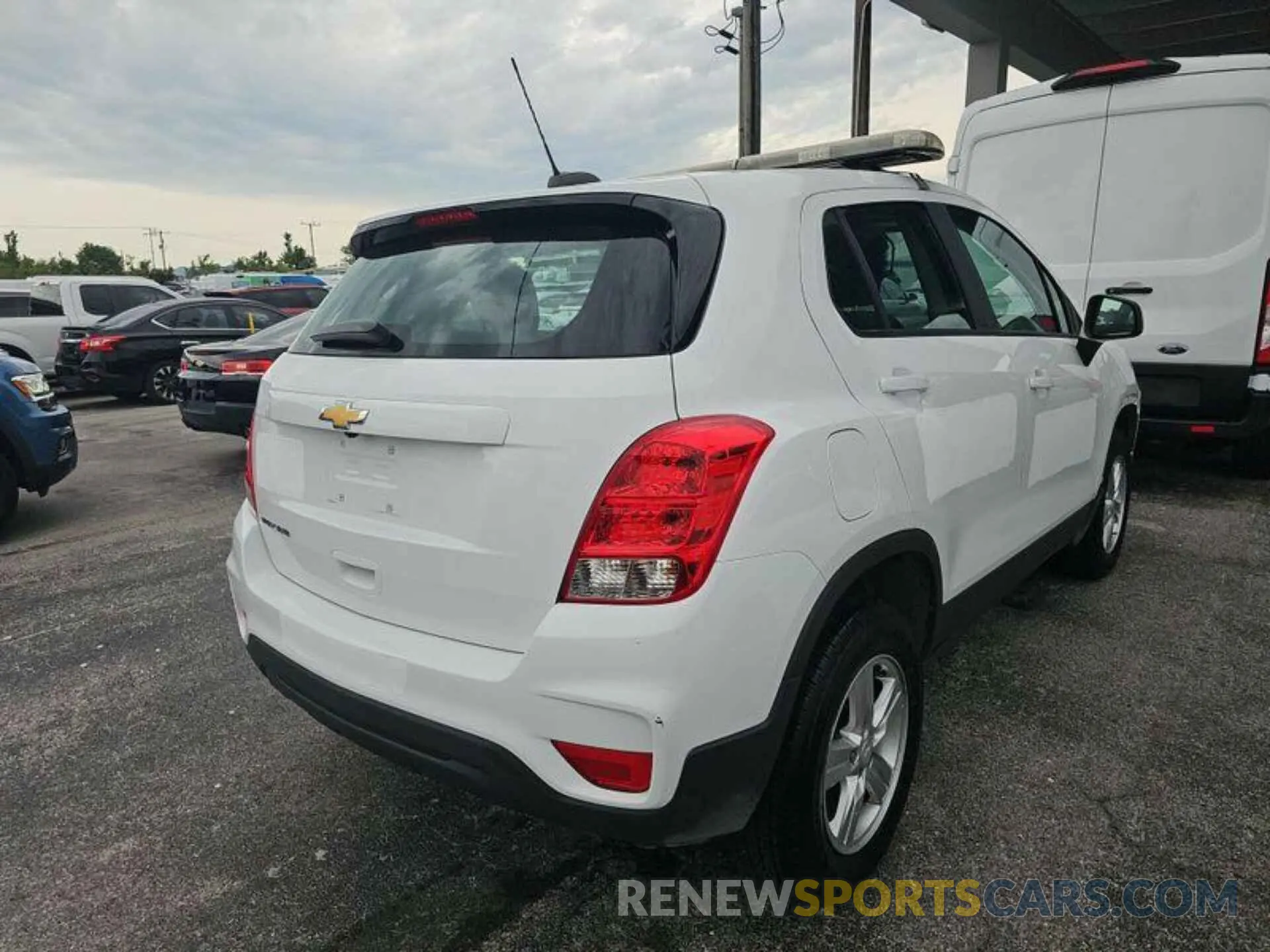 16 Фотография поврежденного автомобиля 3GNCJNSB6LL291382 CHEVROLET TRAX 2020