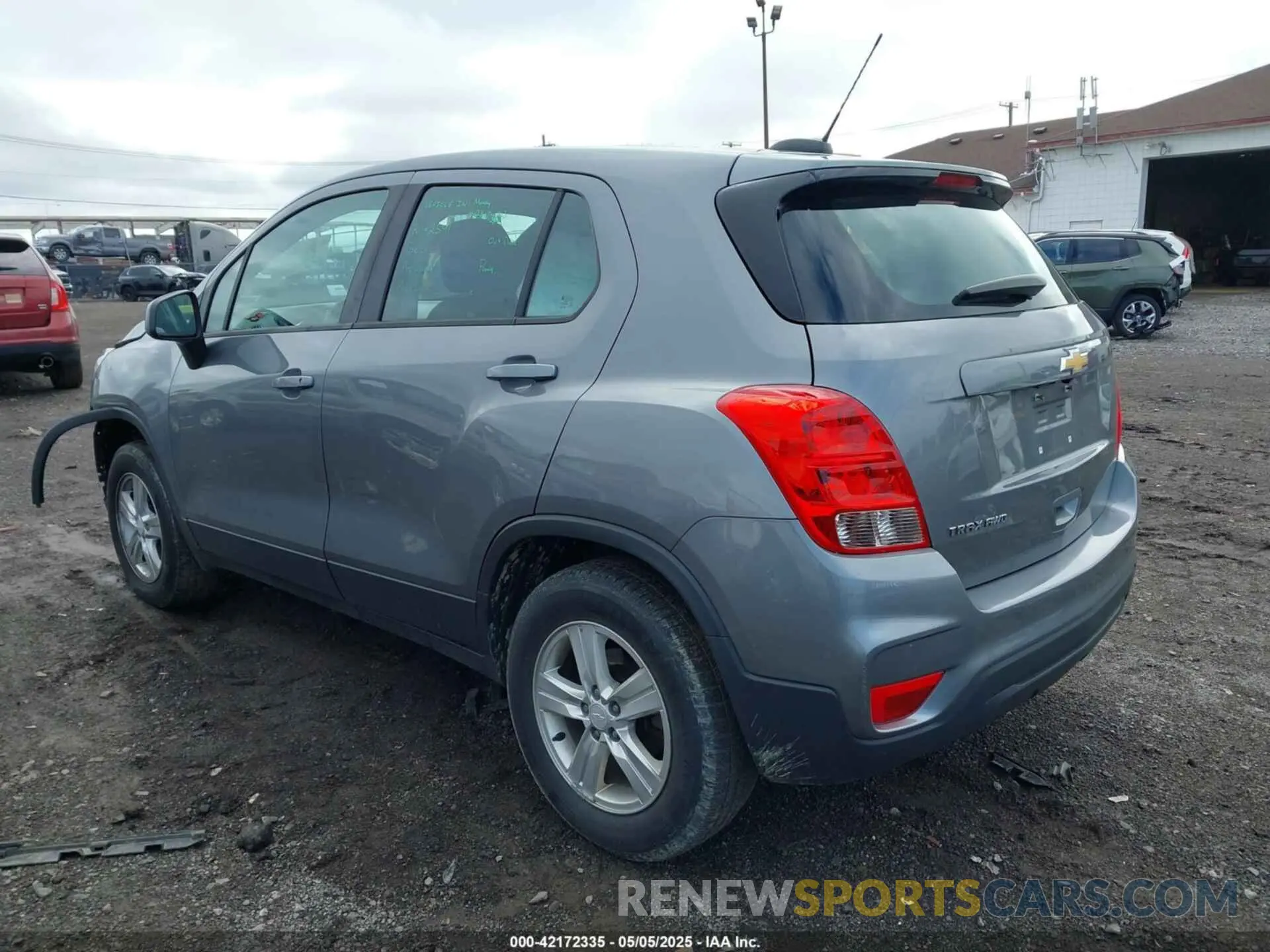 3 Фотография поврежденного автомобиля 3GNCJNSB7LL169131 CHEVROLET TRAX 2020