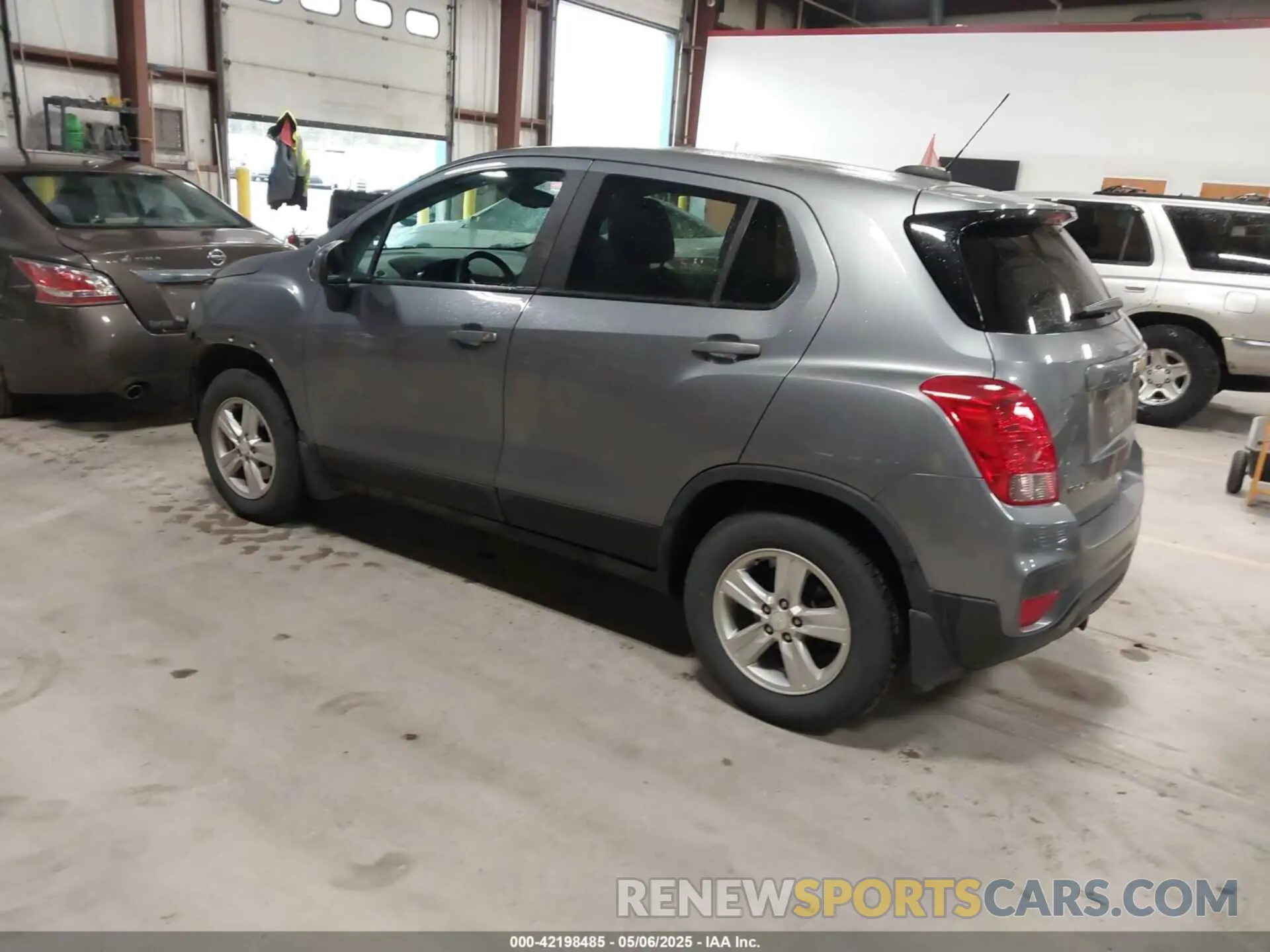 3 Photograph of a damaged car 3GNCJNSB8LL183510 CHEVROLET TRAX 2020
