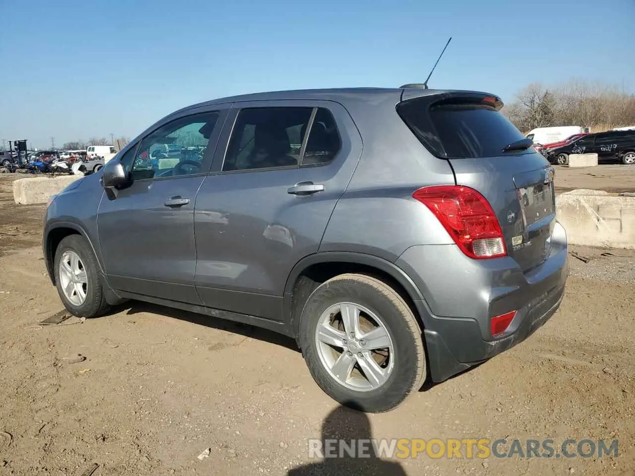 2 Photograph of a damaged car 3GNCJNSB9LL134302 CHEVROLET TRAX 2020