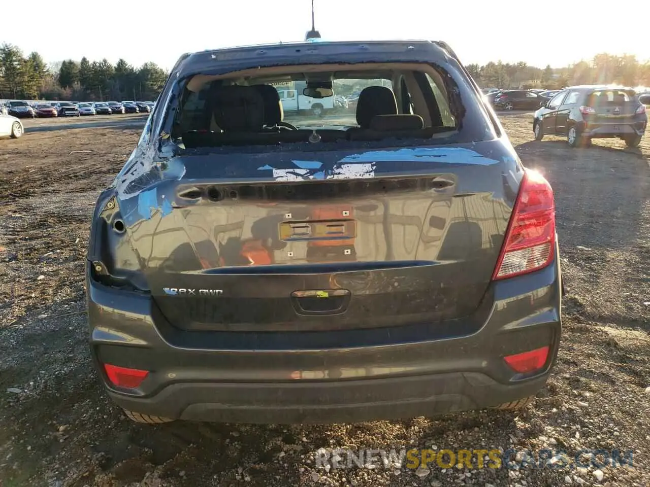6 Photograph of a damaged car 3GNCJNSBXLL156065 CHEVROLET TRAX 2020