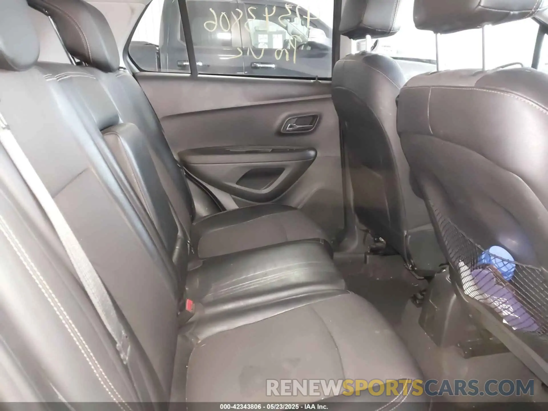 8 Photograph of a damaged car 3GNCJPSB0LL209030 CHEVROLET TRAX 2020
