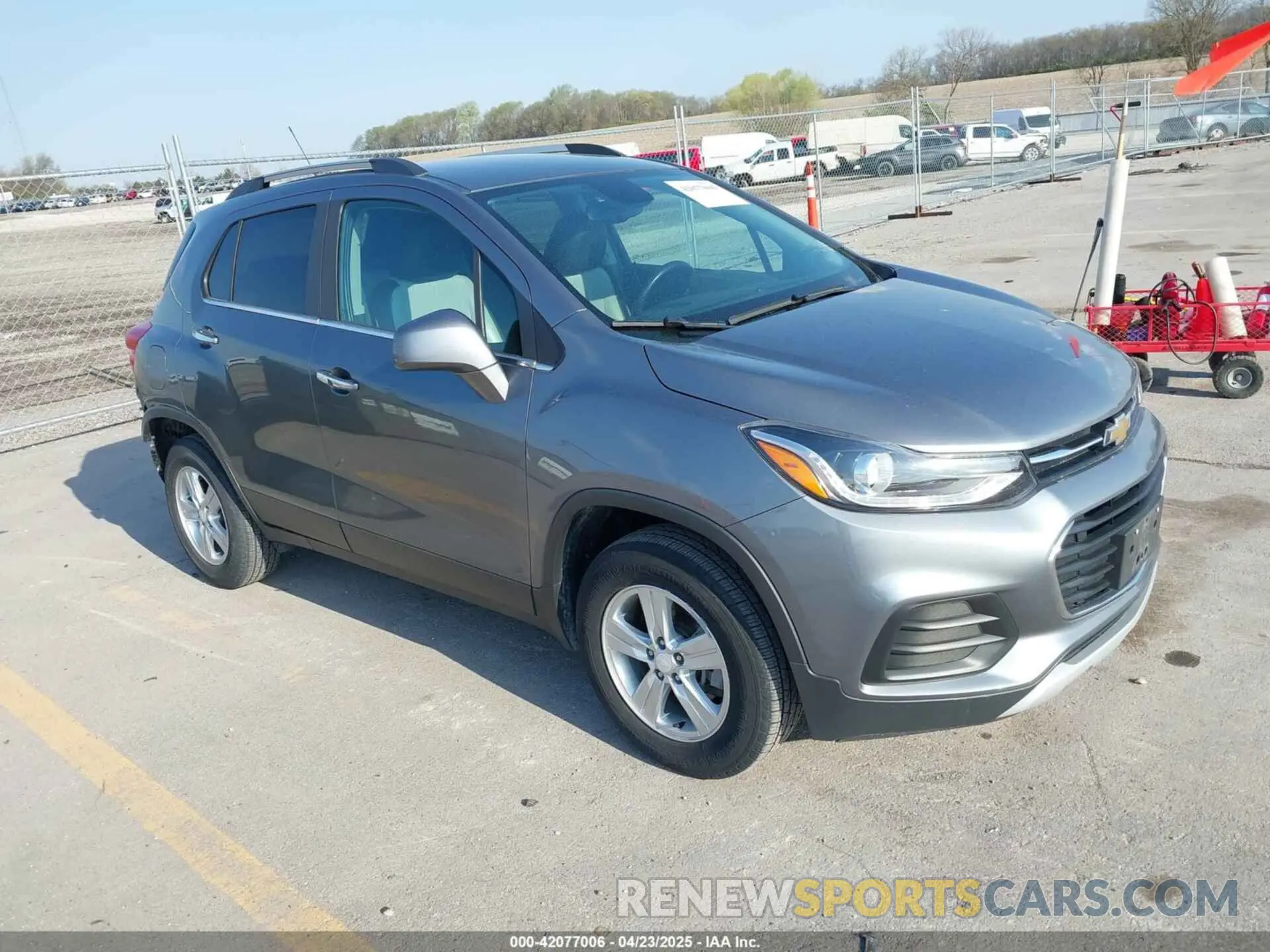 1 Photograph of a damaged car 3GNCJPSB7LL150297 CHEVROLET TRAX 2020