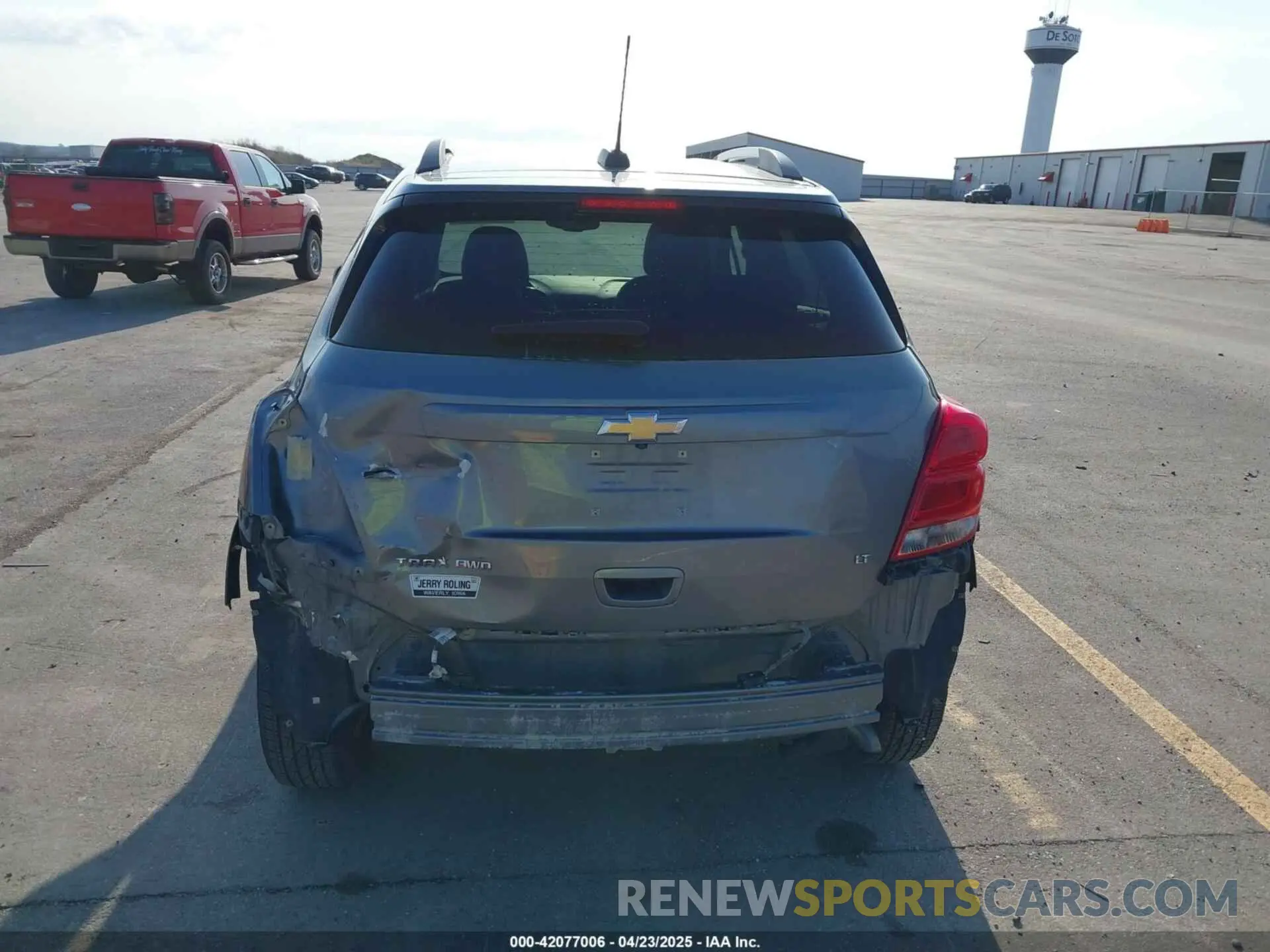 17 Photograph of a damaged car 3GNCJPSB7LL150297 CHEVROLET TRAX 2020