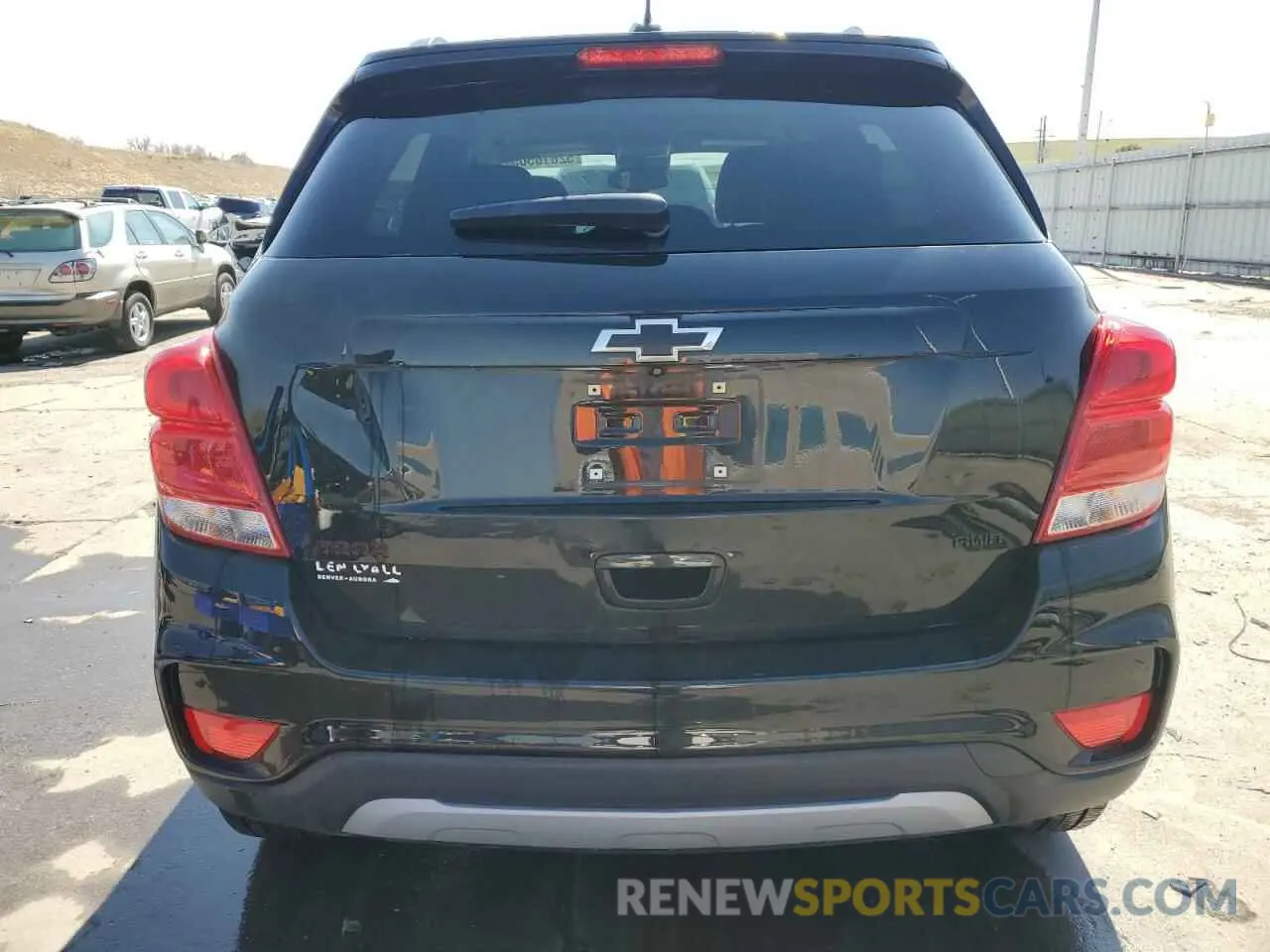 6 Photograph of a damaged car 3GNCJPSB8LL142418 CHEVROLET TRAX 2020