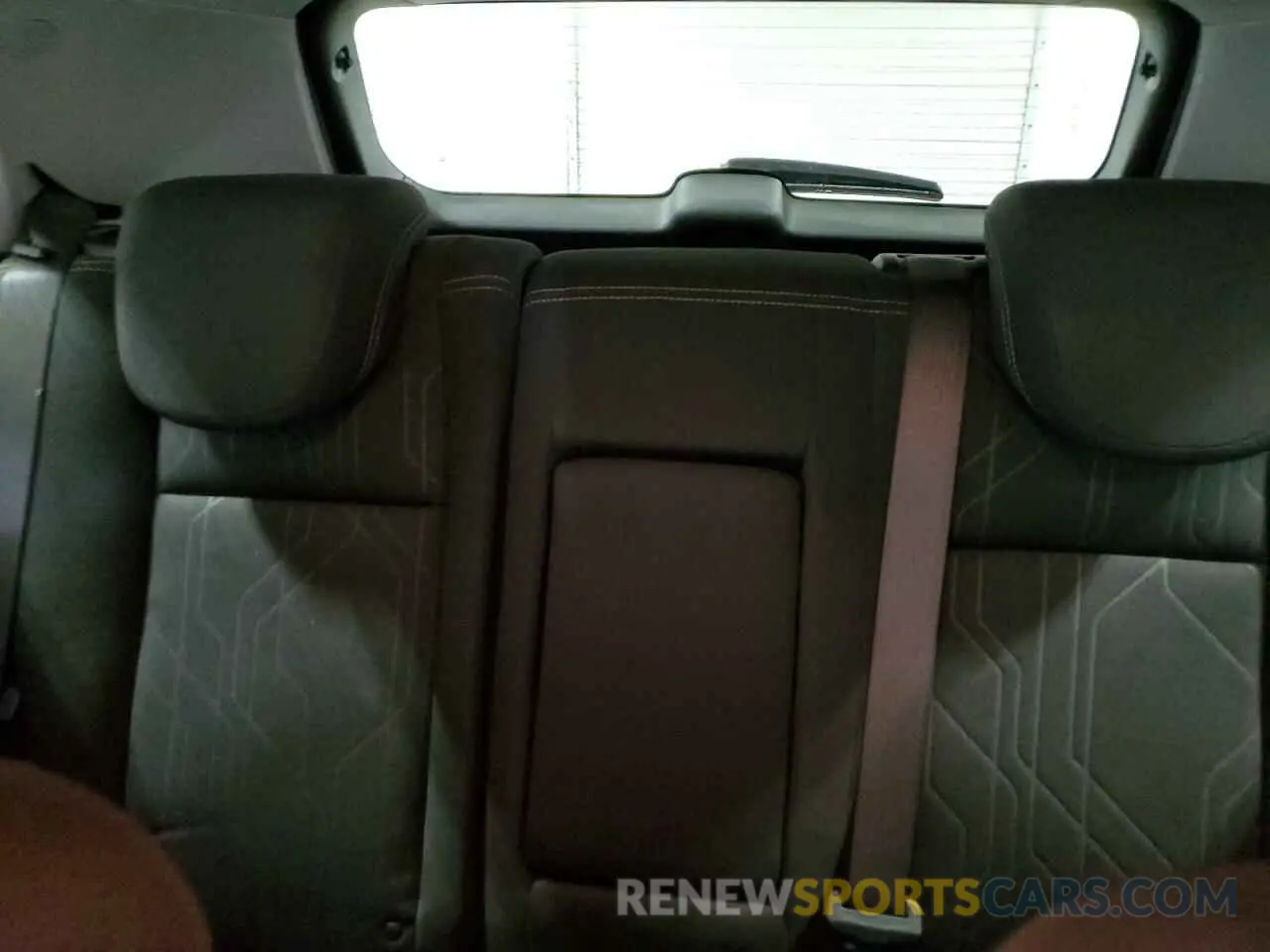 10 Photograph of a damaged car 3GNCJPSBXLL265332 CHEVROLET TRAX 2020