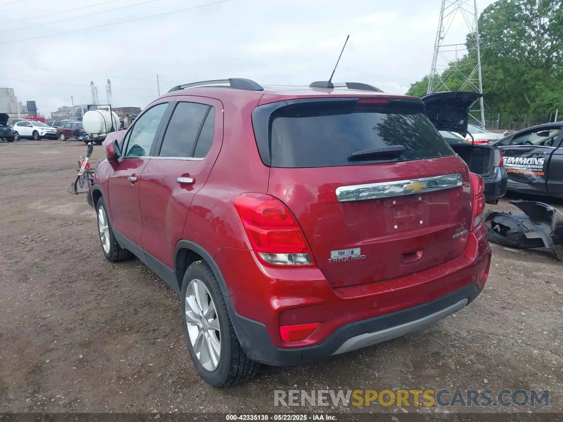 3 Фотография поврежденного автомобиля 3GNCJRSB4LL237702 CHEVROLET TRAX 2020