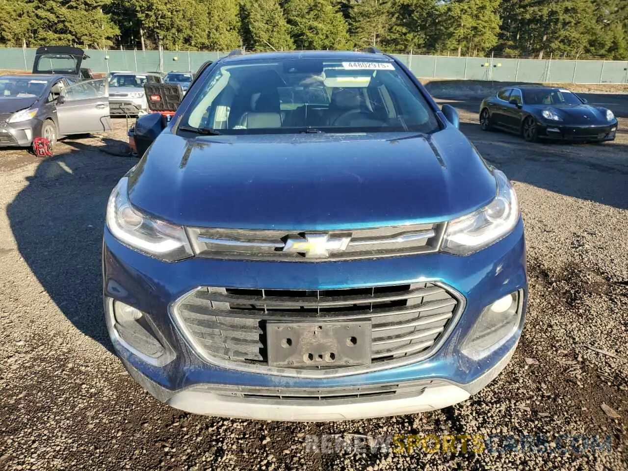 5 Фотография поврежденного автомобиля 3GNCJRSBXLL215719 CHEVROLET TRAX 2020