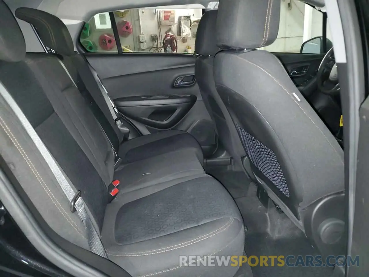 11 Фотография поврежденного автомобиля KL7CJKSB0LB022994 CHEVROLET TRAX 2020