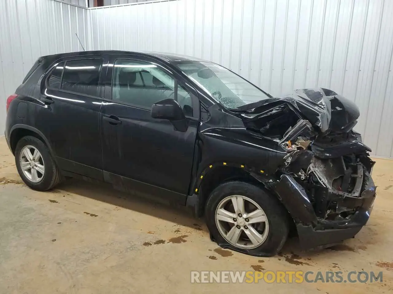 4 Фотография поврежденного автомобиля KL7CJKSB0LB050987 CHEVROLET TRAX 2020