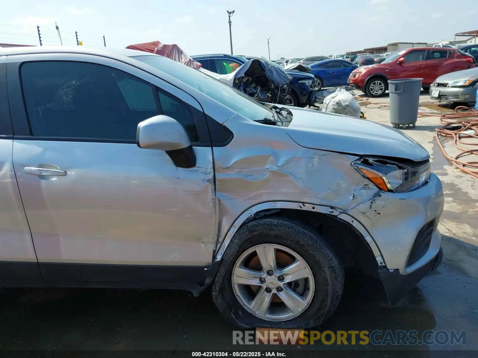 17 Фотография поврежденного автомобиля KL7CJKSB1LB039707 CHEVROLET TRAX 2020