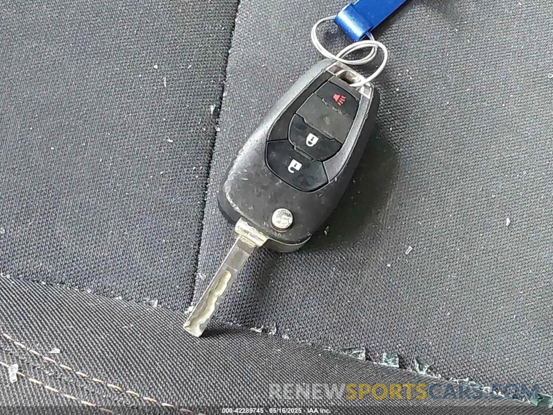 11 Photograph of a damaged car KL7CJKSB2LB019403 CHEVROLET TRAX 2020