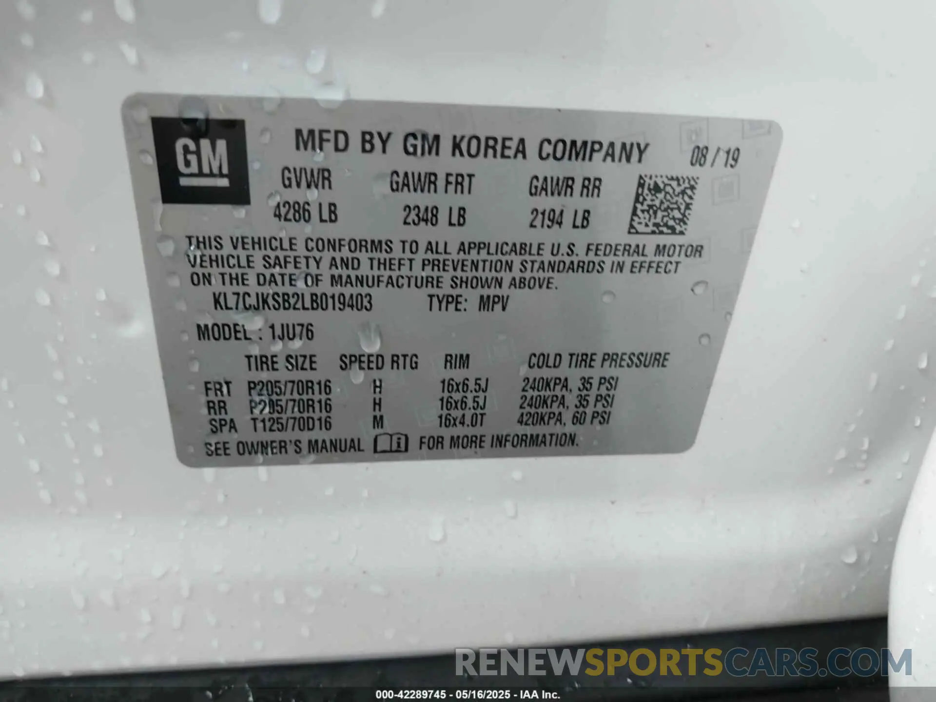 9 Photograph of a damaged car KL7CJKSB2LB019403 CHEVROLET TRAX 2020