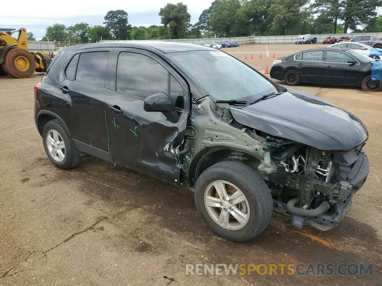 4 Photograph of a damaged car KL7CJKSB2LB083974 CHEVROLET TRAX 2020
