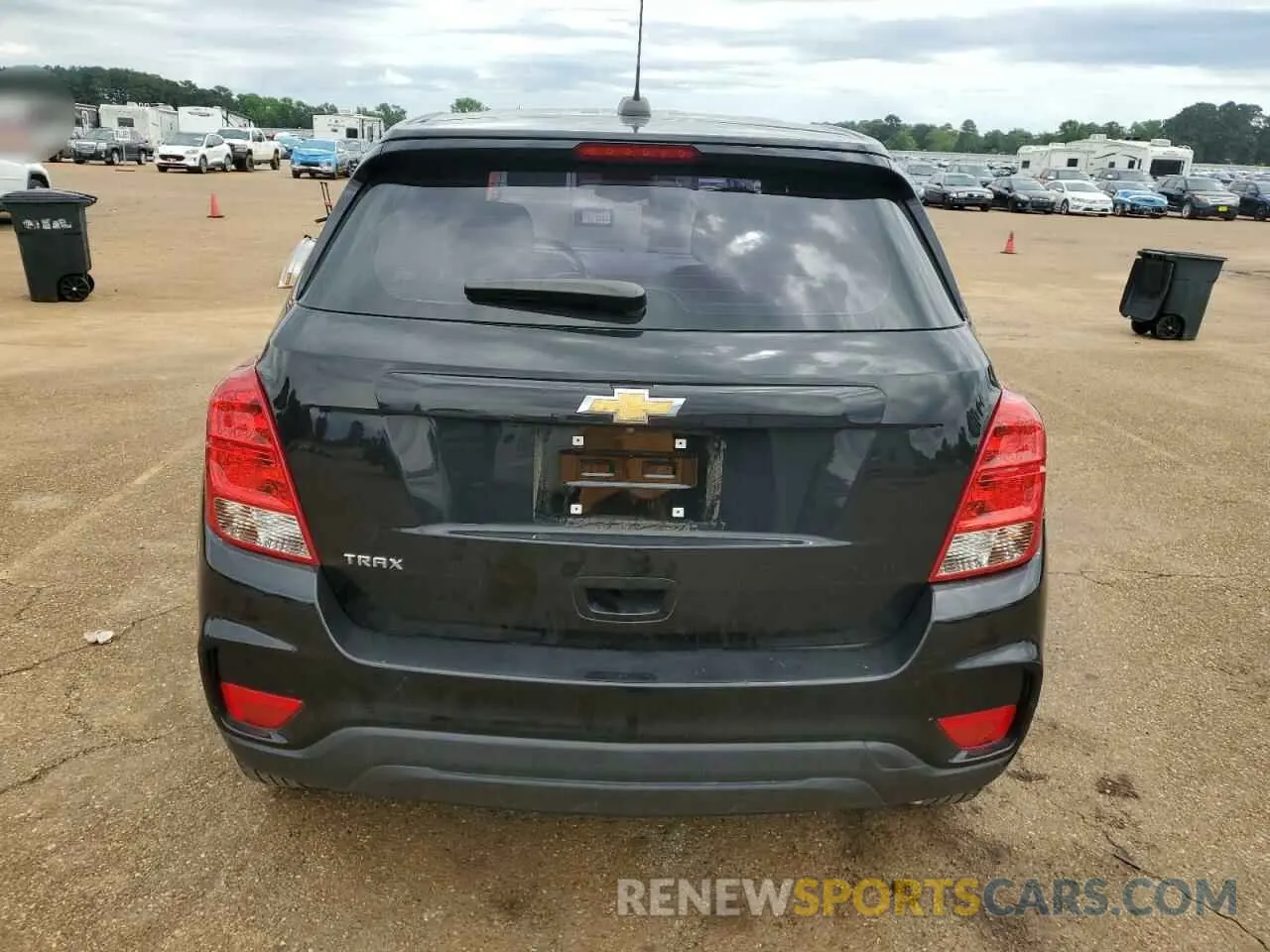 6 Photograph of a damaged car KL7CJKSB2LB083974 CHEVROLET TRAX 2020