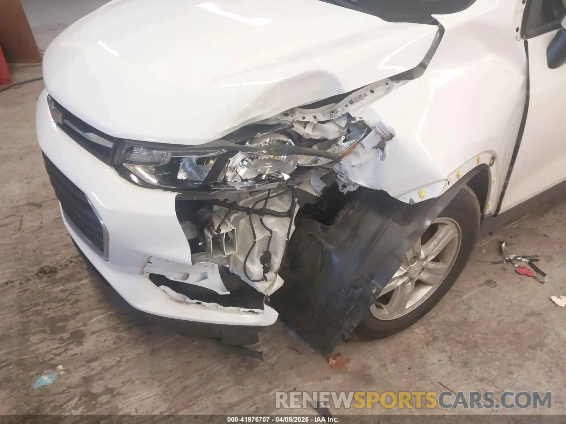 6 Фотография поврежденного автомобиля KL7CJKSB2LB093520 CHEVROLET TRAX 2020