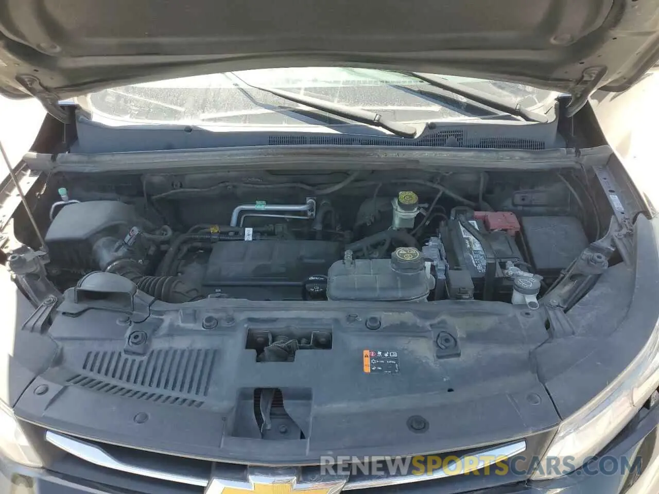 12 Фотография поврежденного автомобиля KL7CJKSB2LB318230 CHEVROLET TRAX 2020