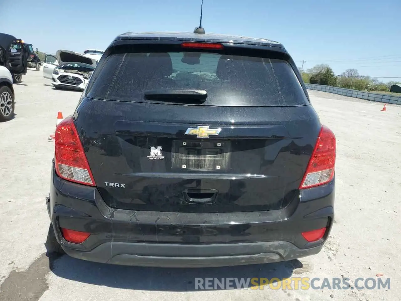 6 Фотография поврежденного автомобиля KL7CJKSB2LB318230 CHEVROLET TRAX 2020