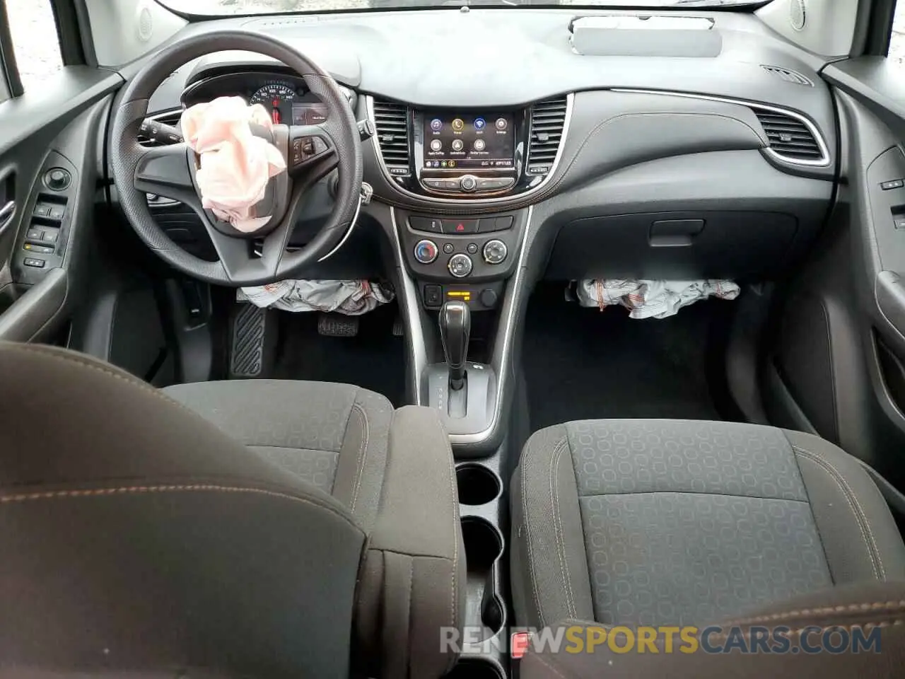 8 Фотография поврежденного автомобиля KL7CJKSB2LB344634 CHEVROLET TRAX 2020