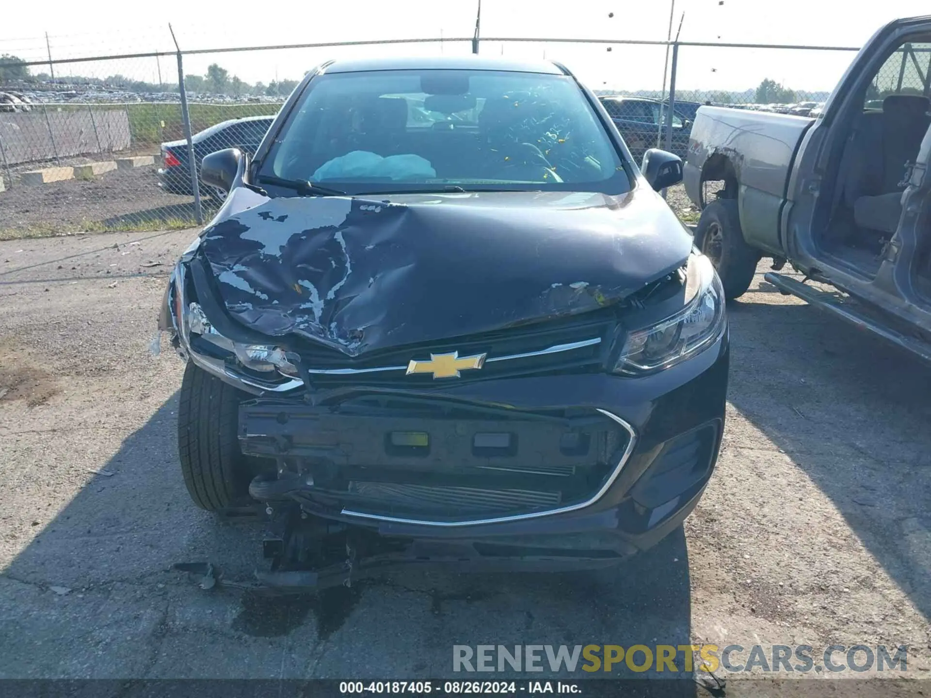 13 Photograph of a damaged car KL7CJKSB2LB352250 CHEVROLET TRAX 2020