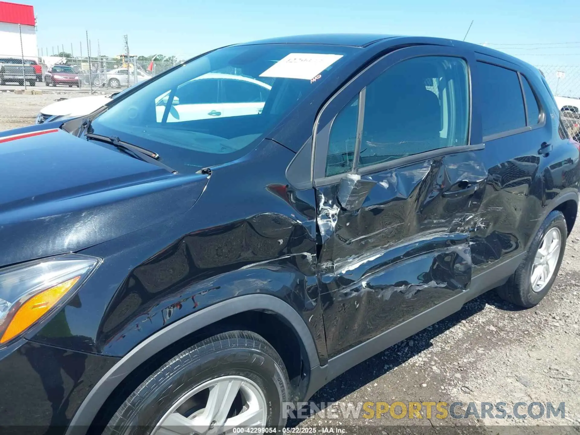 6 Фотография поврежденного автомобиля KL7CJKSB3LB026277 CHEVROLET TRAX 2020