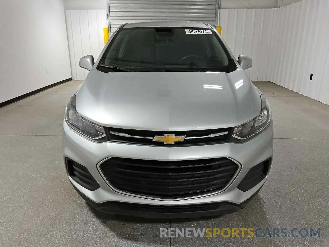 5 Фотография поврежденного автомобиля KL7CJKSB3LB027381 CHEVROLET TRAX 2020