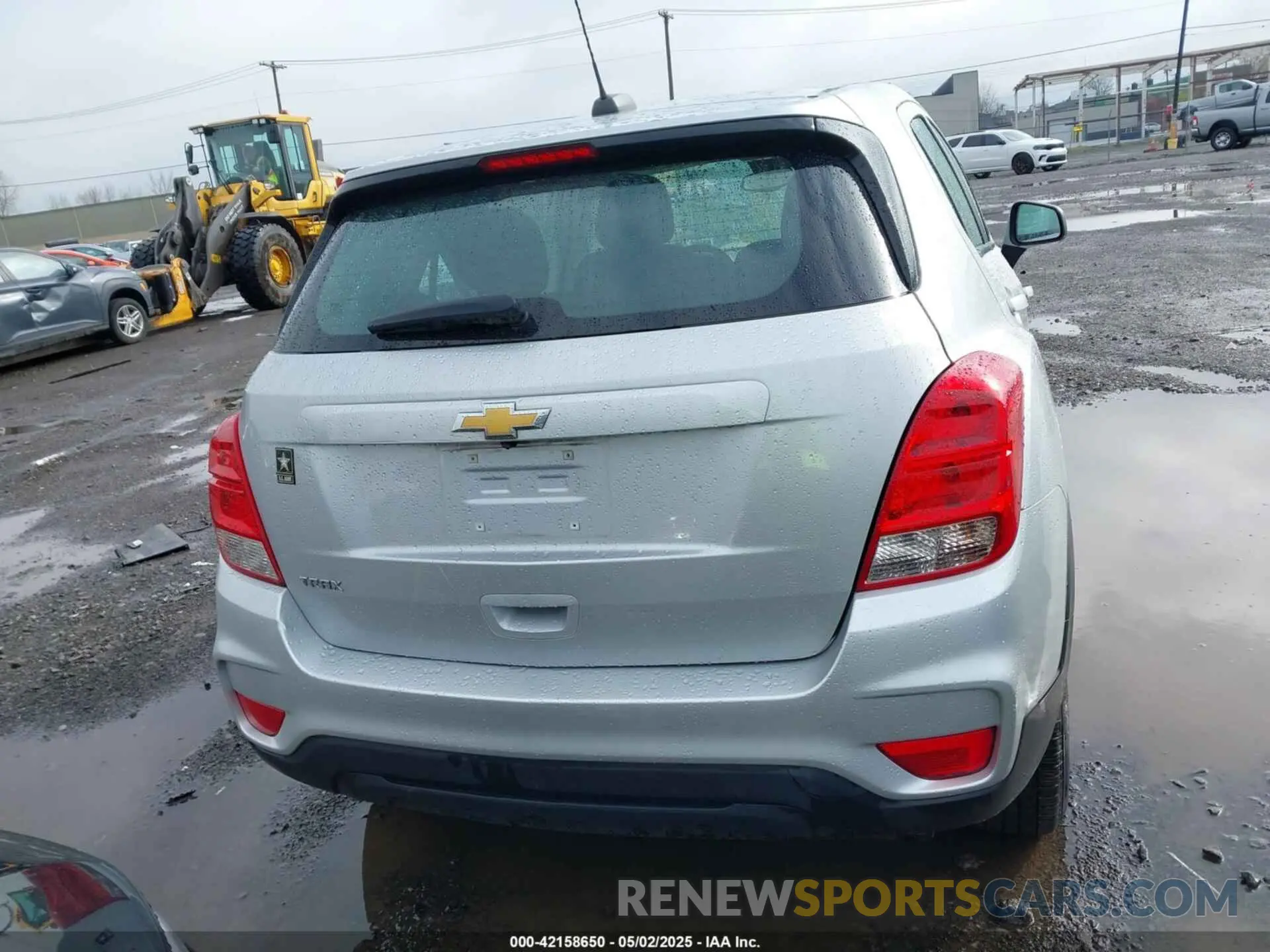 16 Photograph of a damaged car KL7CJKSB3LB310265 CHEVROLET TRAX 2020