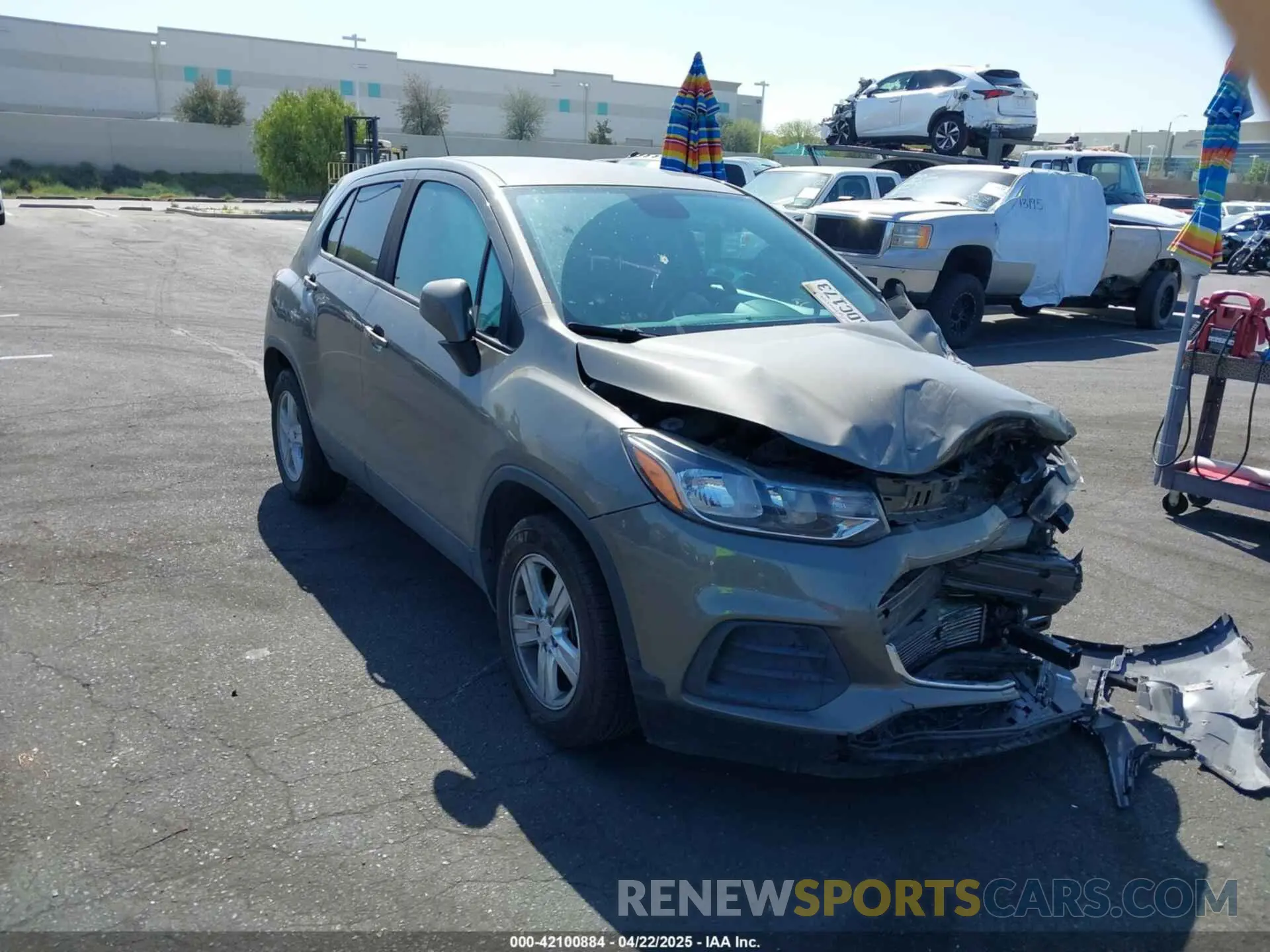 1 Фотография поврежденного автомобиля KL7CJKSB3LB353522 CHEVROLET TRAX 2020